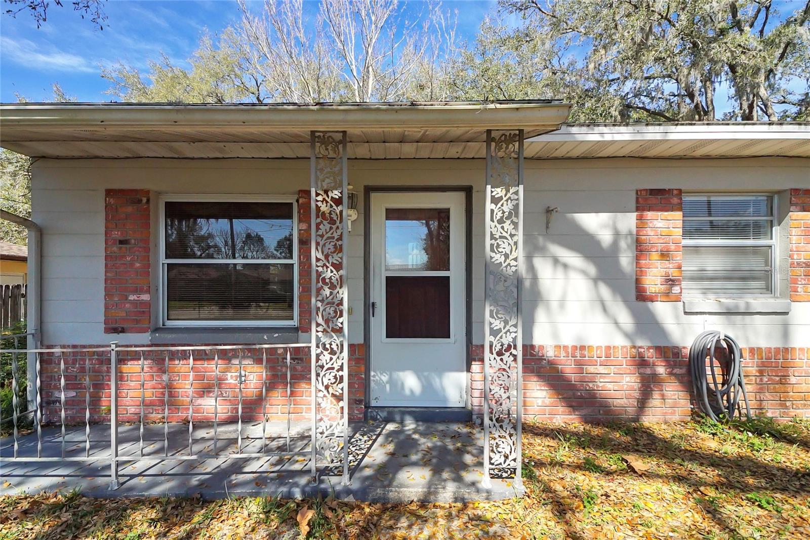 6213 HIGHLAND AVE, LEESBURG, FL, 34748