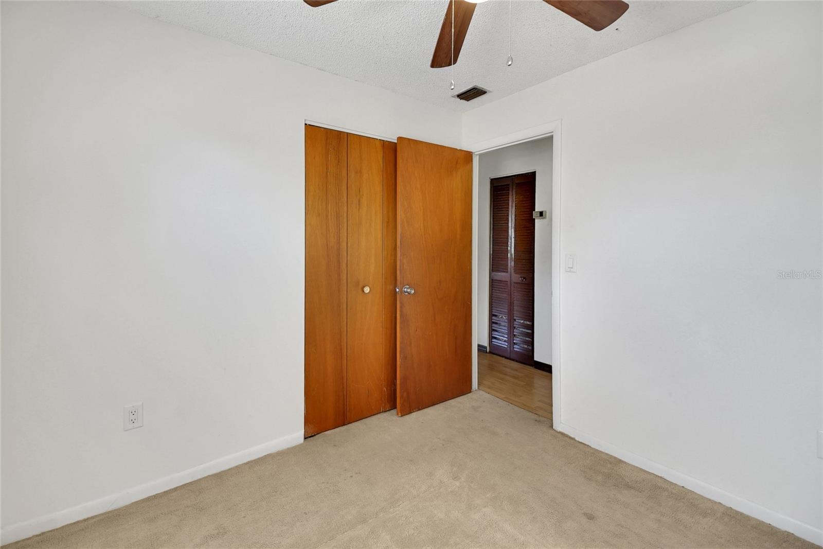 6213 HIGHLAND AVE, LEESBURG, FL, 34748