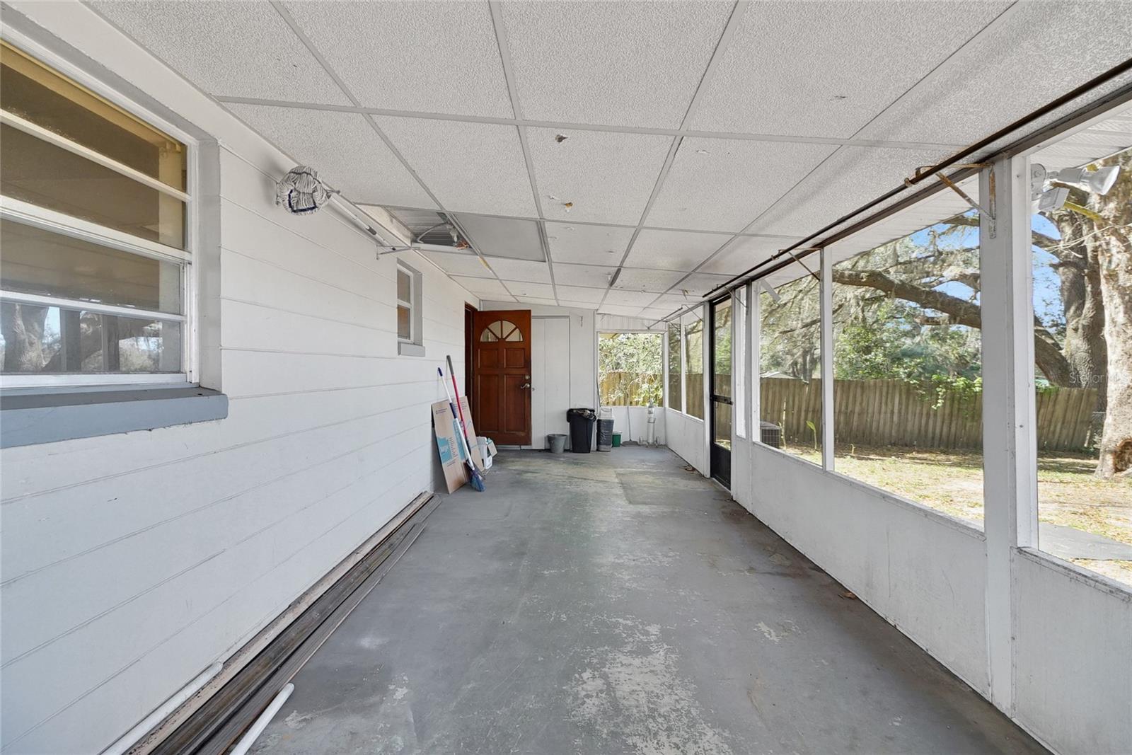 6213 HIGHLAND AVE, LEESBURG, FL, 34748