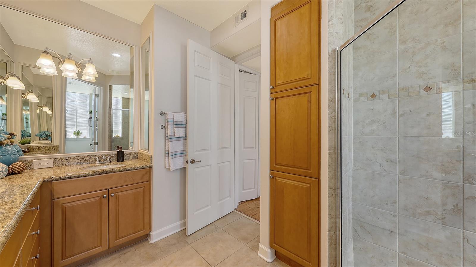 7937 ST SIMONS ST #7937, UNIVERSITY PARK, FL, 34201