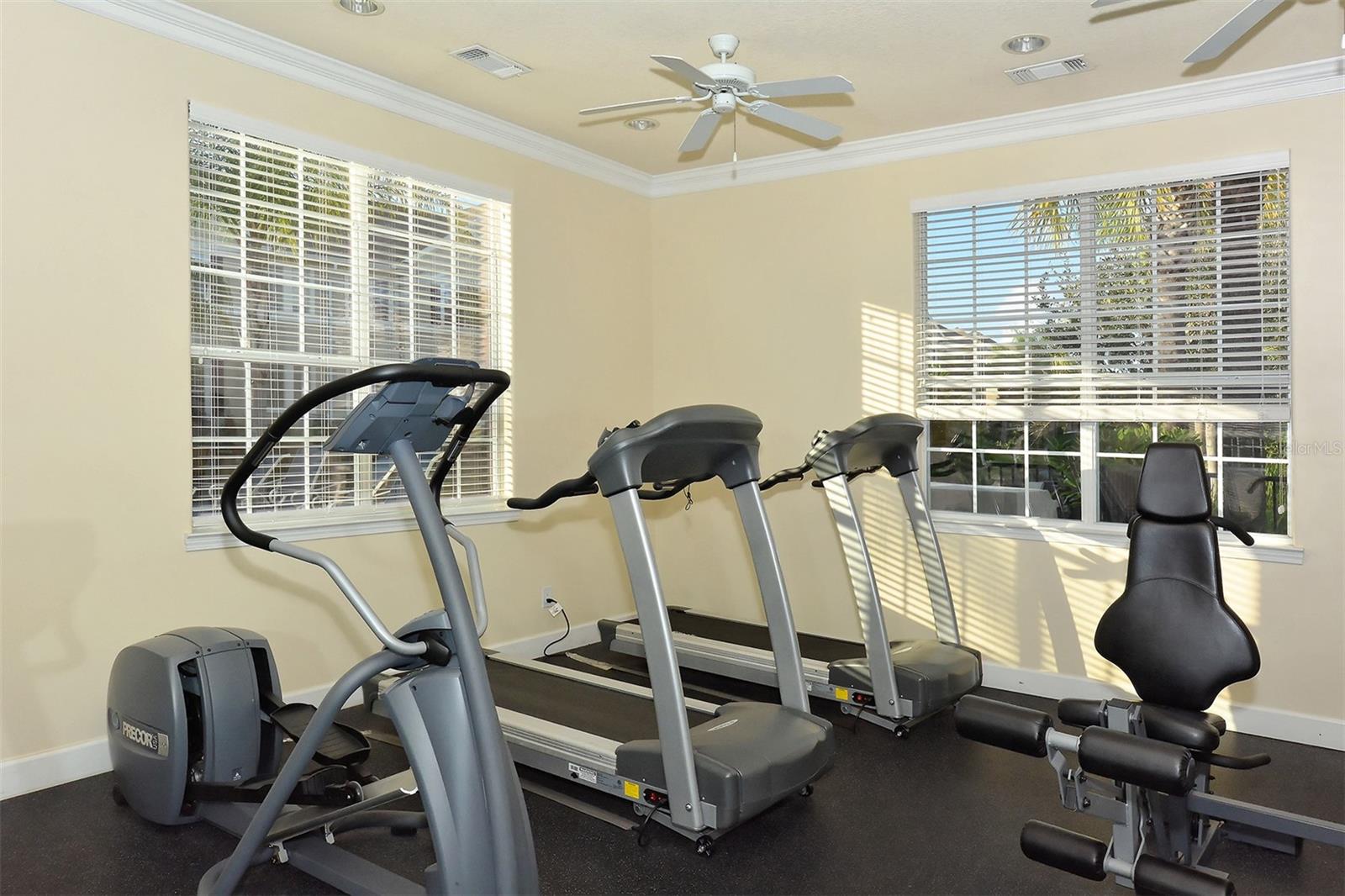7937 ST SIMONS ST #7937, UNIVERSITY PARK, FL, 34201