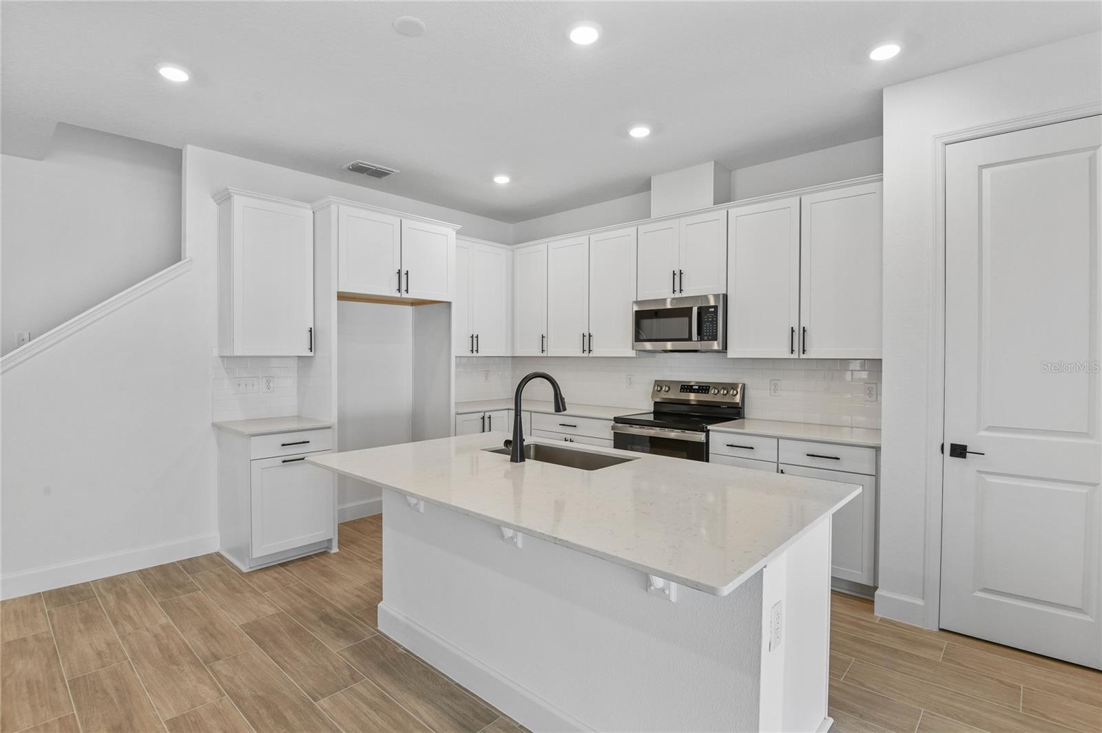 3757 DEER RIDGE DR, MOUNT DORA, FL, 32757