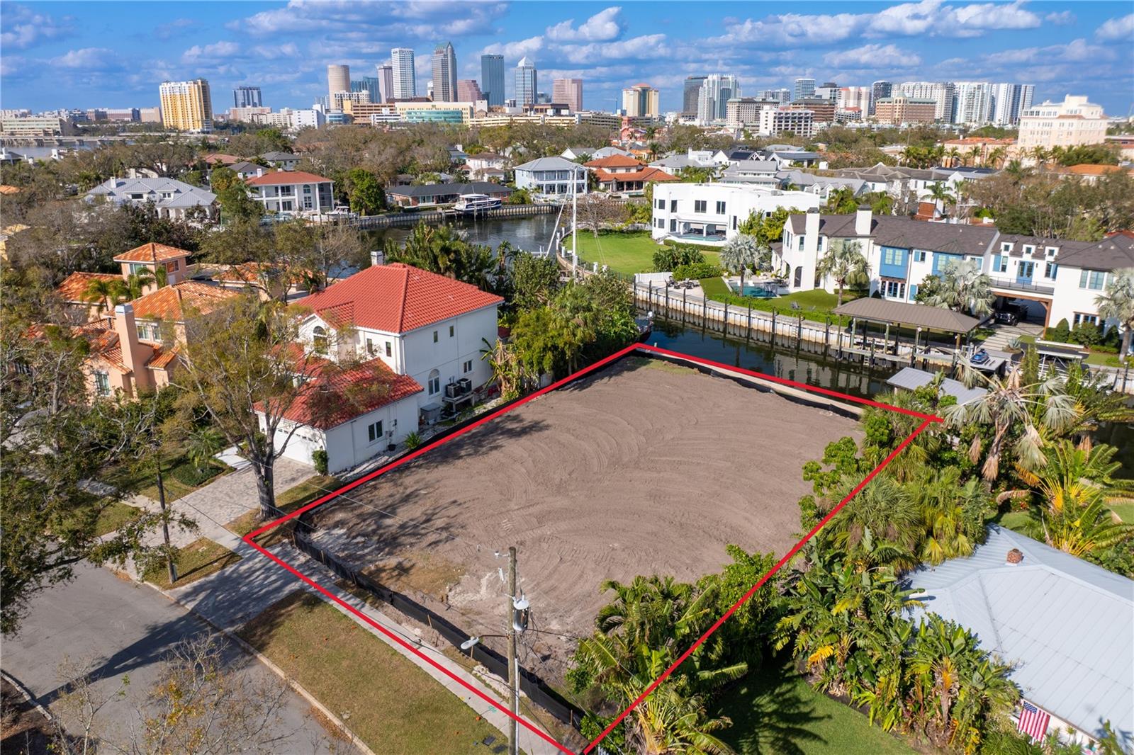 18 BAHAMA CIR, TAMPA, FL, 33606