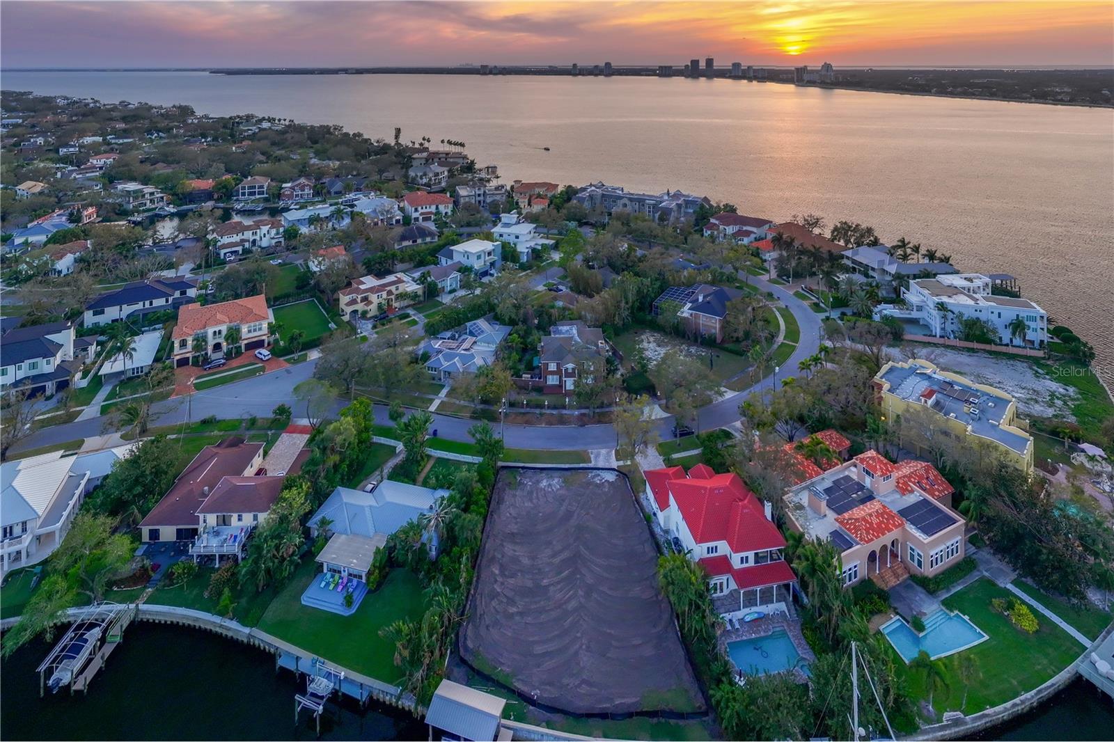 18 BAHAMA CIR, TAMPA, FL, 33606