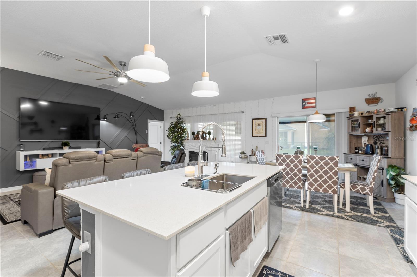 389 SINGING SANDS CIR, LAKE WALES, FL, 33859
