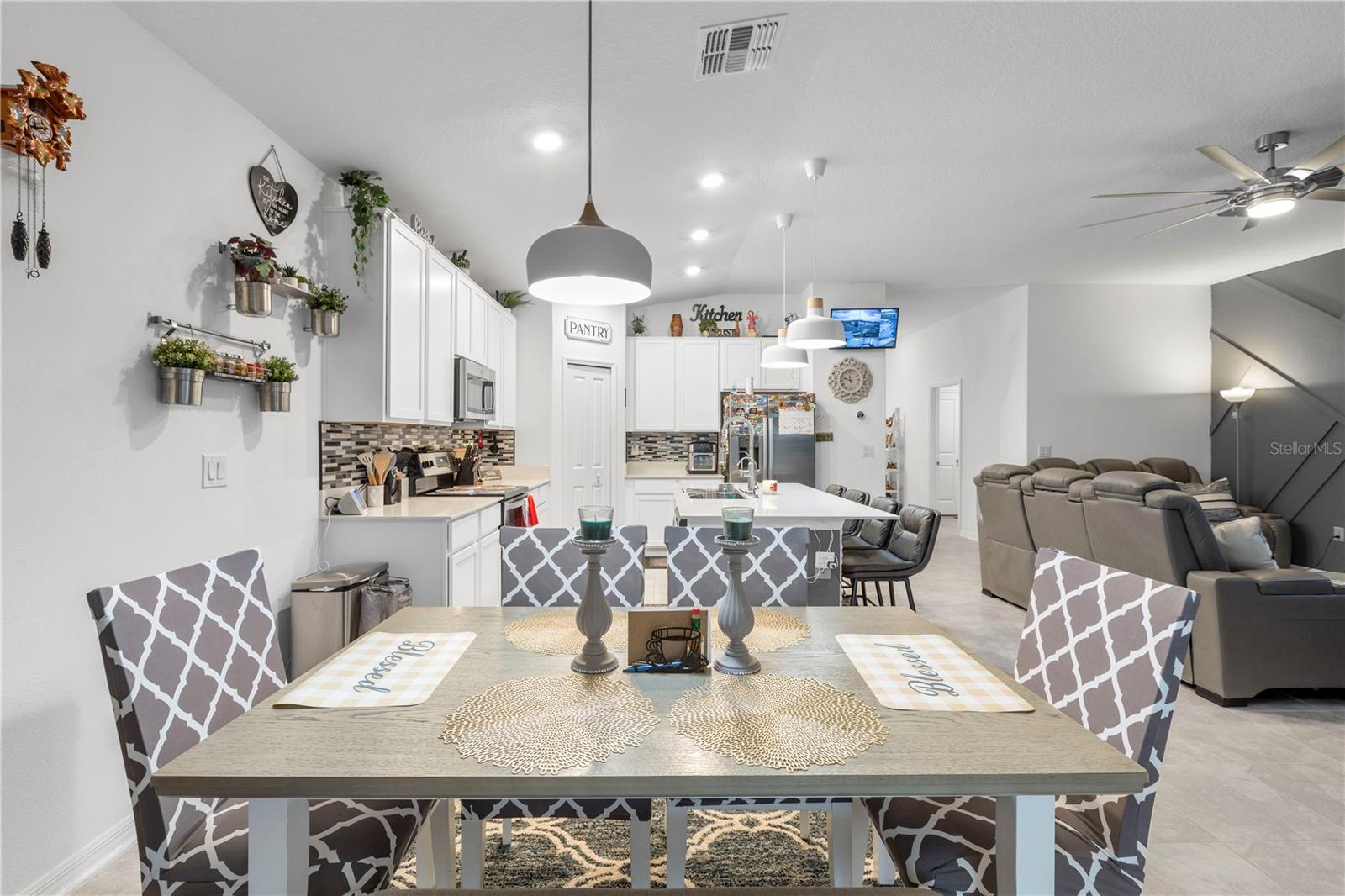 389 SINGING SANDS CIR, LAKE WALES, FL, 33859