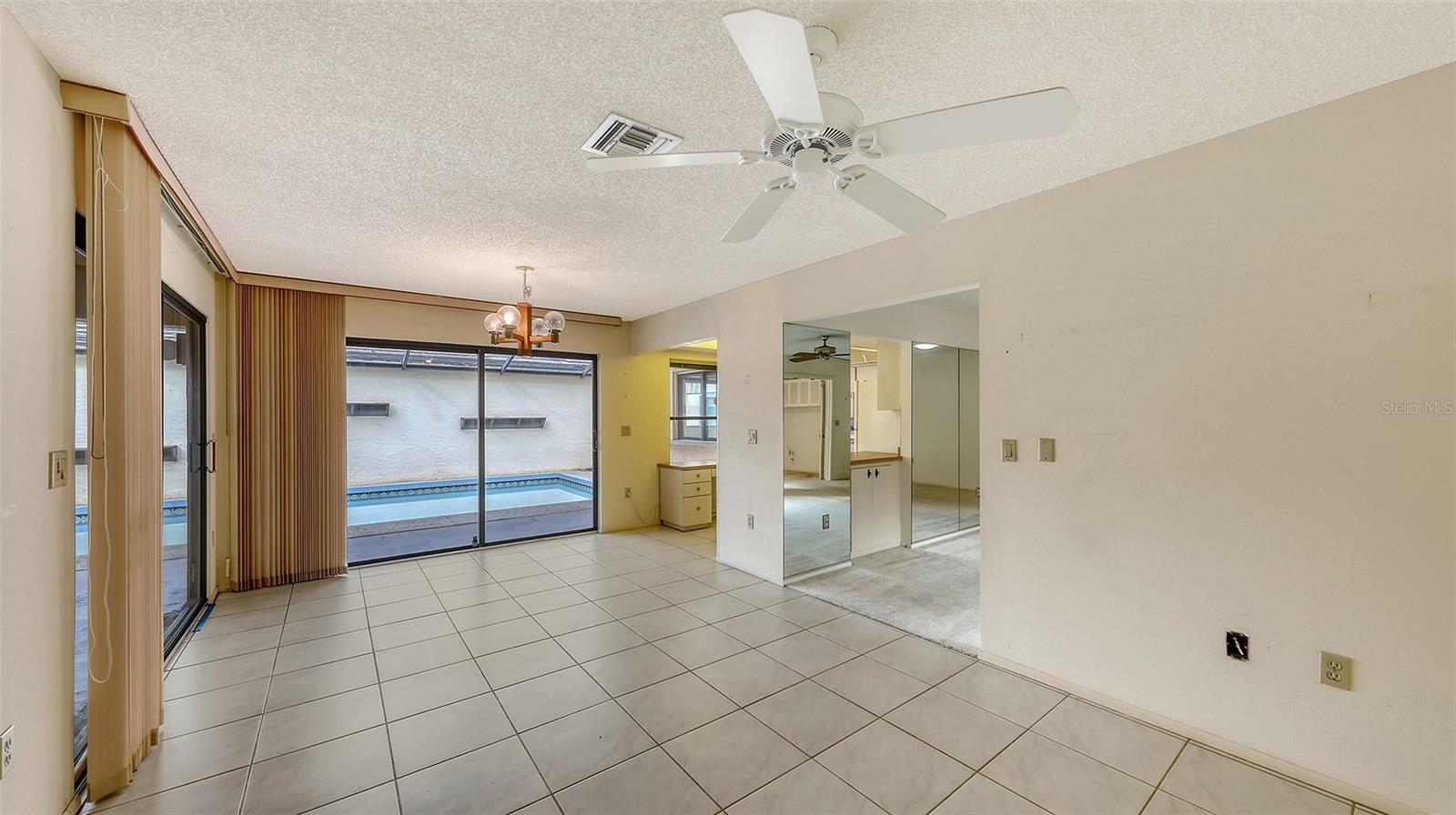 3692 GLEN OAKS MANOR DR, SARASOTA, FL, 34232