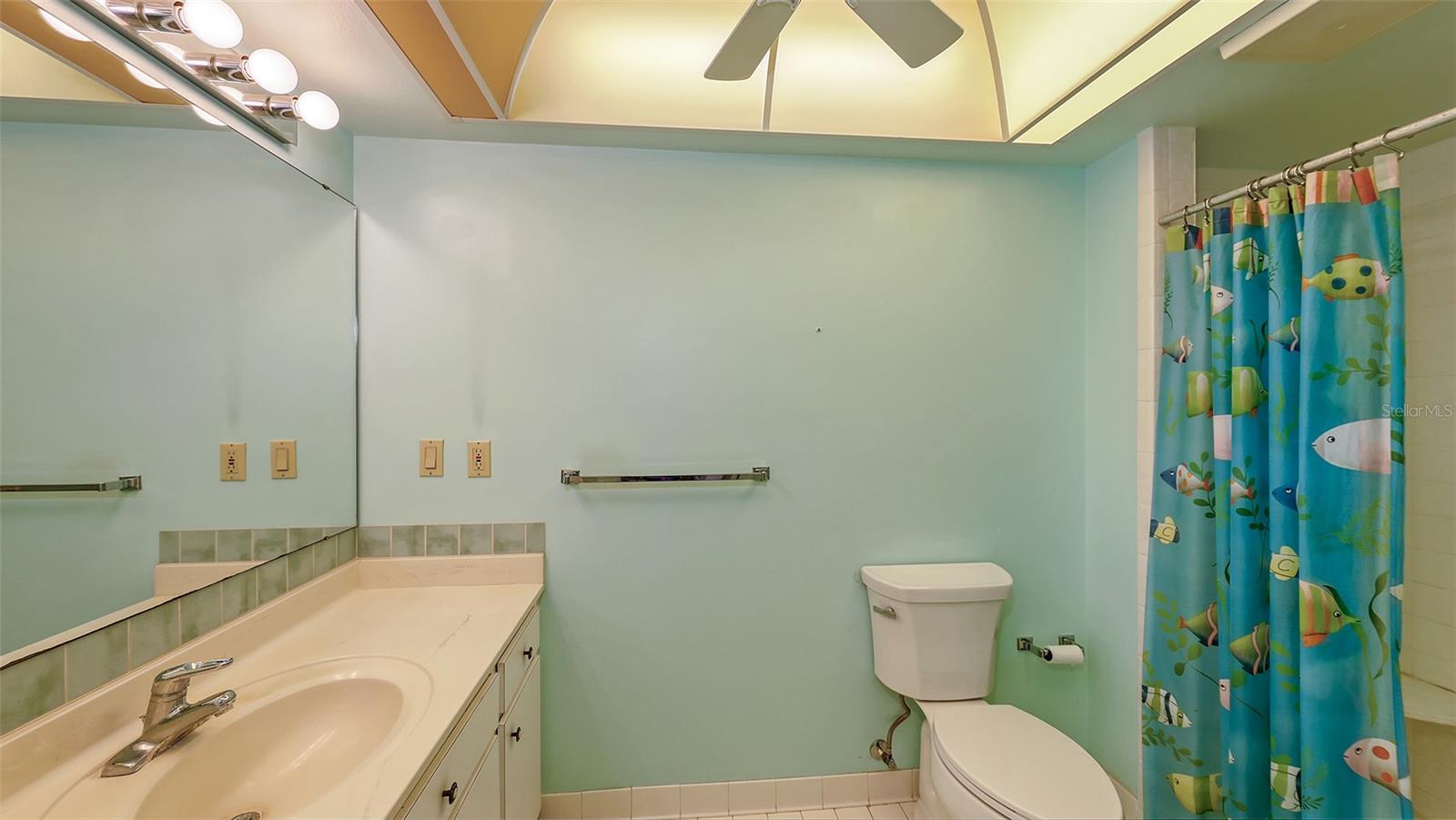 3692 GLEN OAKS MANOR DR, SARASOTA, FL, 34232