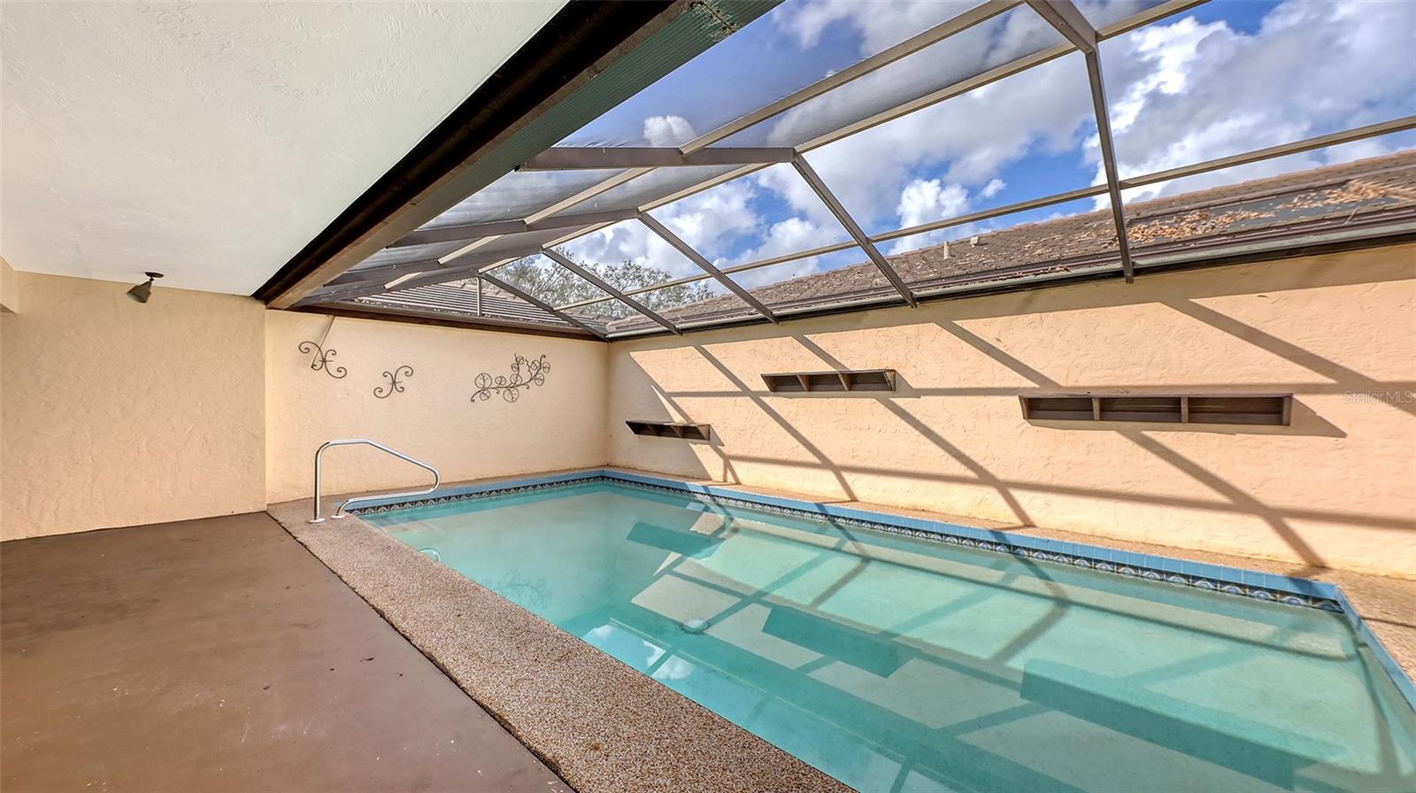 3692 GLEN OAKS MANOR DR, SARASOTA, FL, 34232