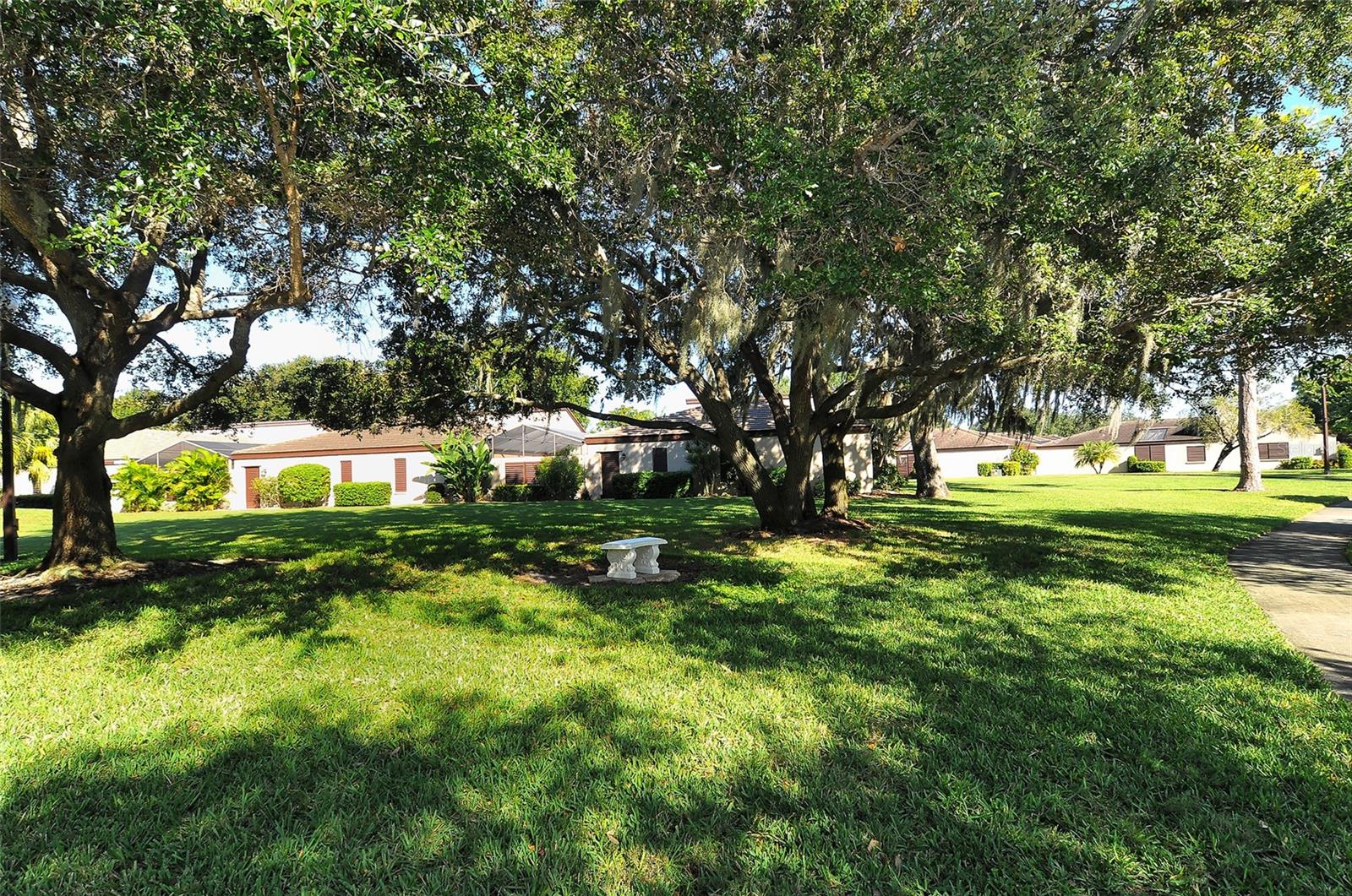 3692 GLEN OAKS MANOR DR, SARASOTA, FL, 34232