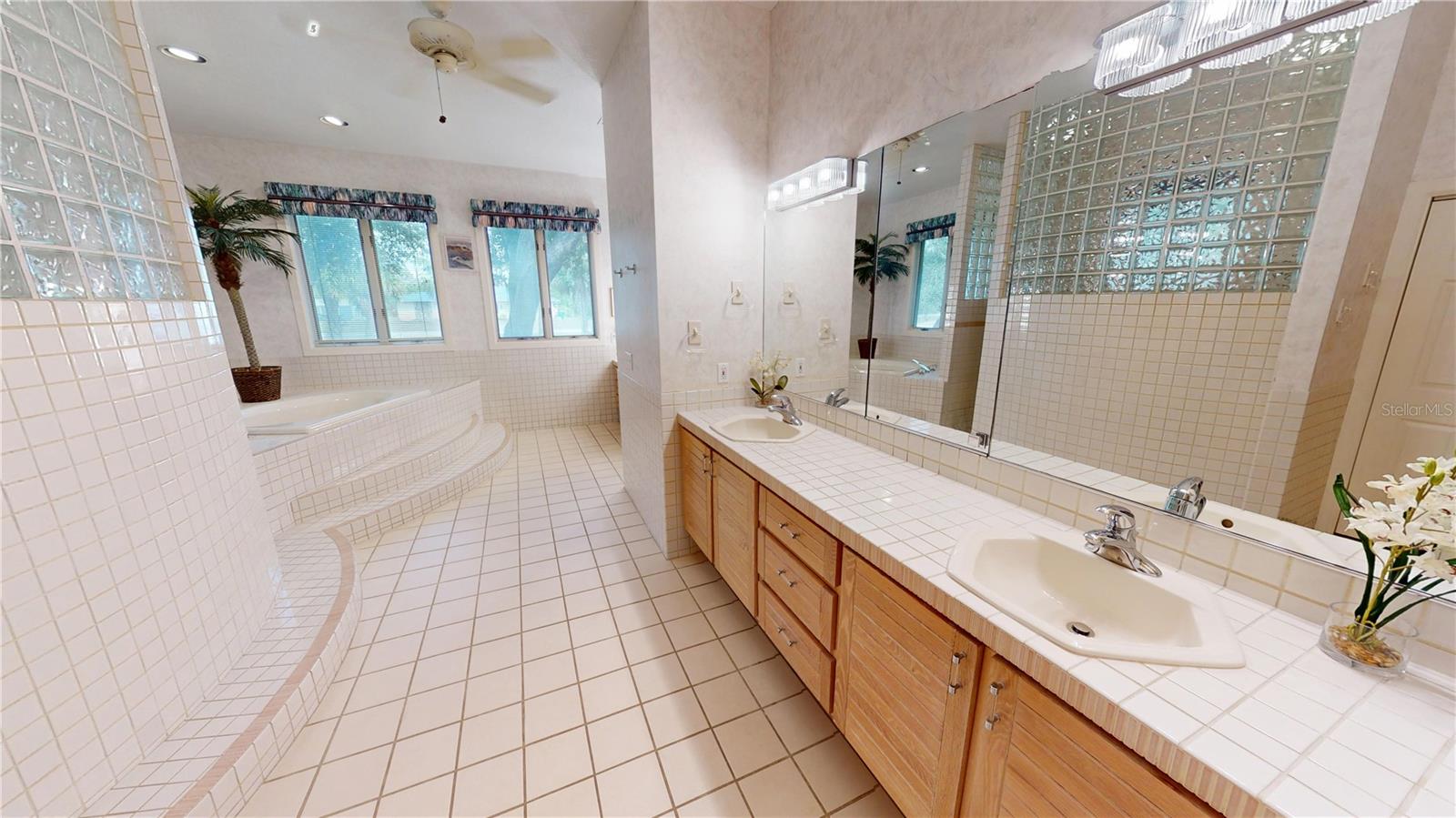 1055 YORKSHIRE ST ST, PORT CHARLOTTE, FL, 33952