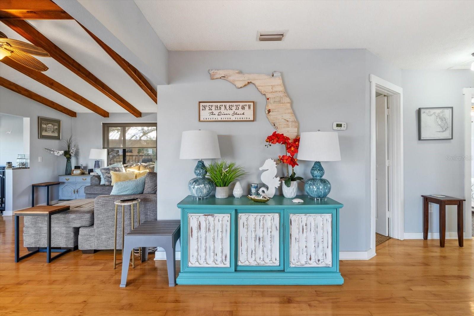 605 N LAKE CIR, CRYSTAL RIVER, FL, 34429