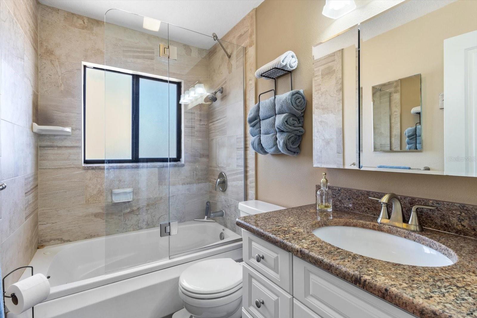 605 N LAKE CIR, CRYSTAL RIVER, FL, 34429