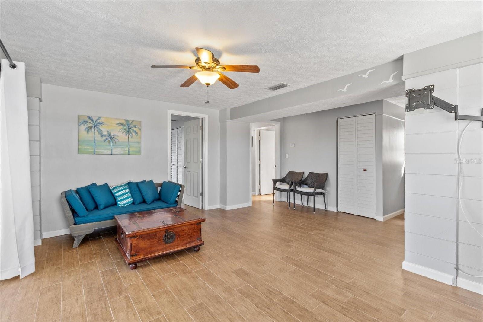 605 N LAKE CIR, CRYSTAL RIVER, FL, 34429