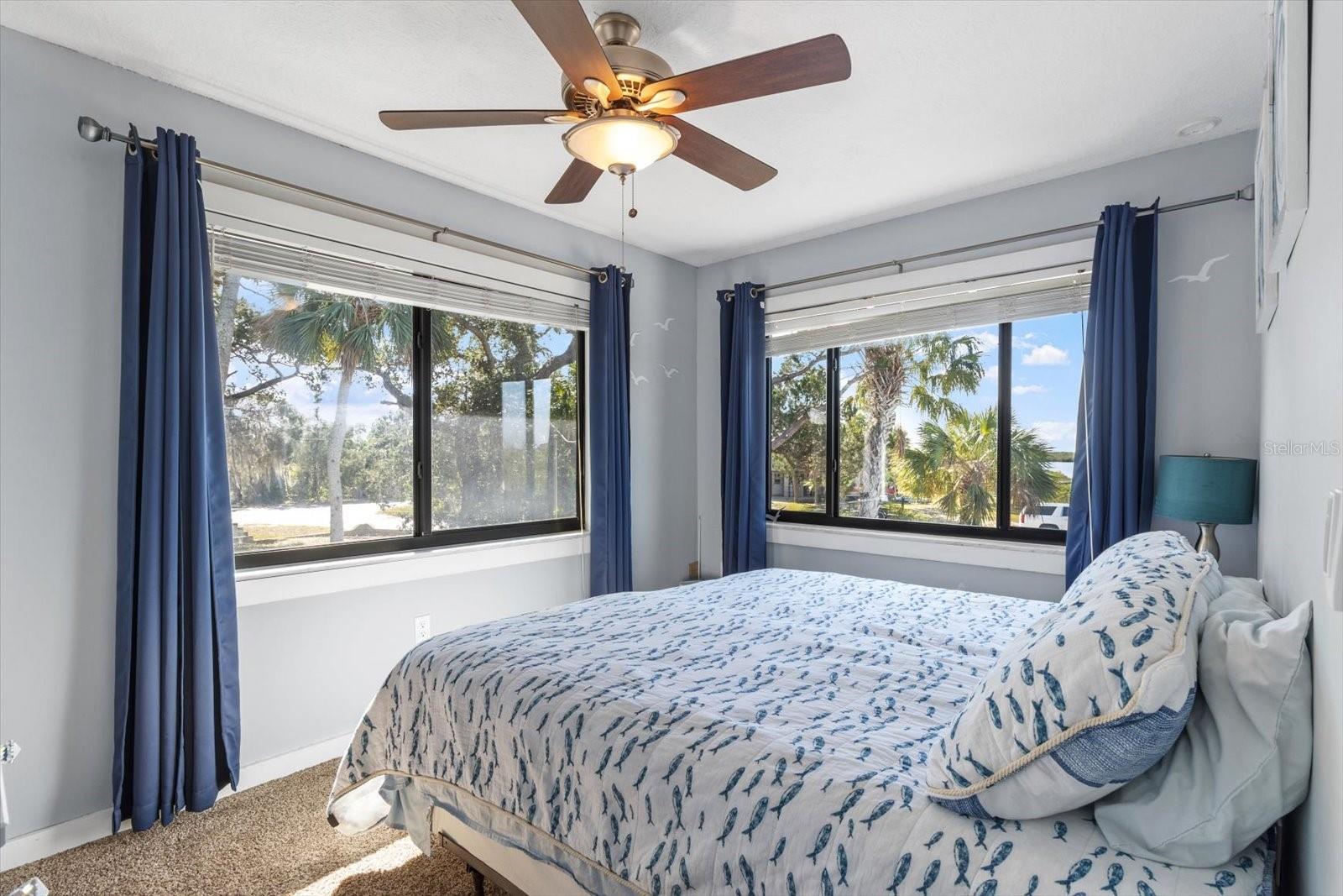 605 N LAKE CIR, CRYSTAL RIVER, FL, 34429