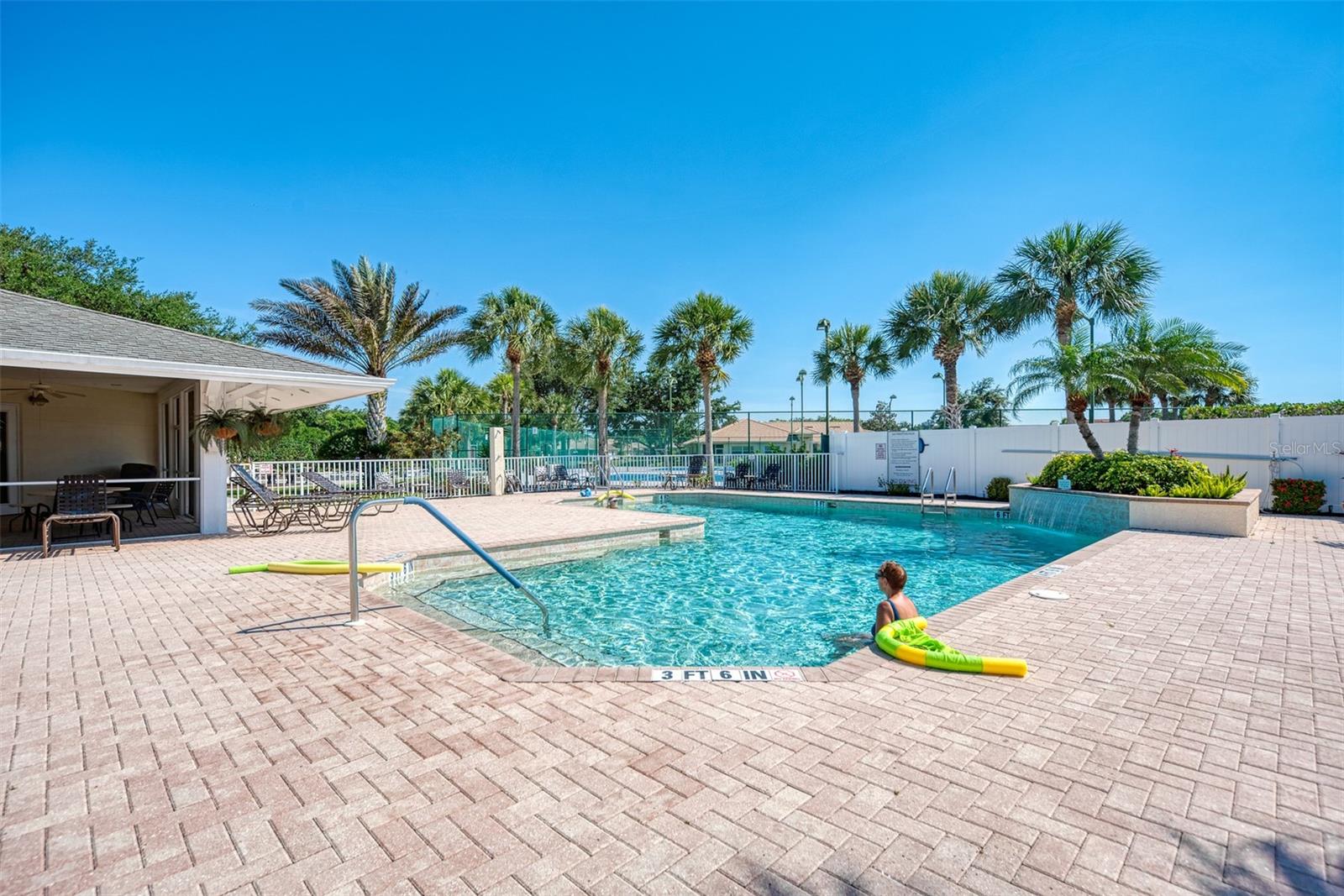 1056 TOPELIS DR, ENGLEWOOD, FL, 34223