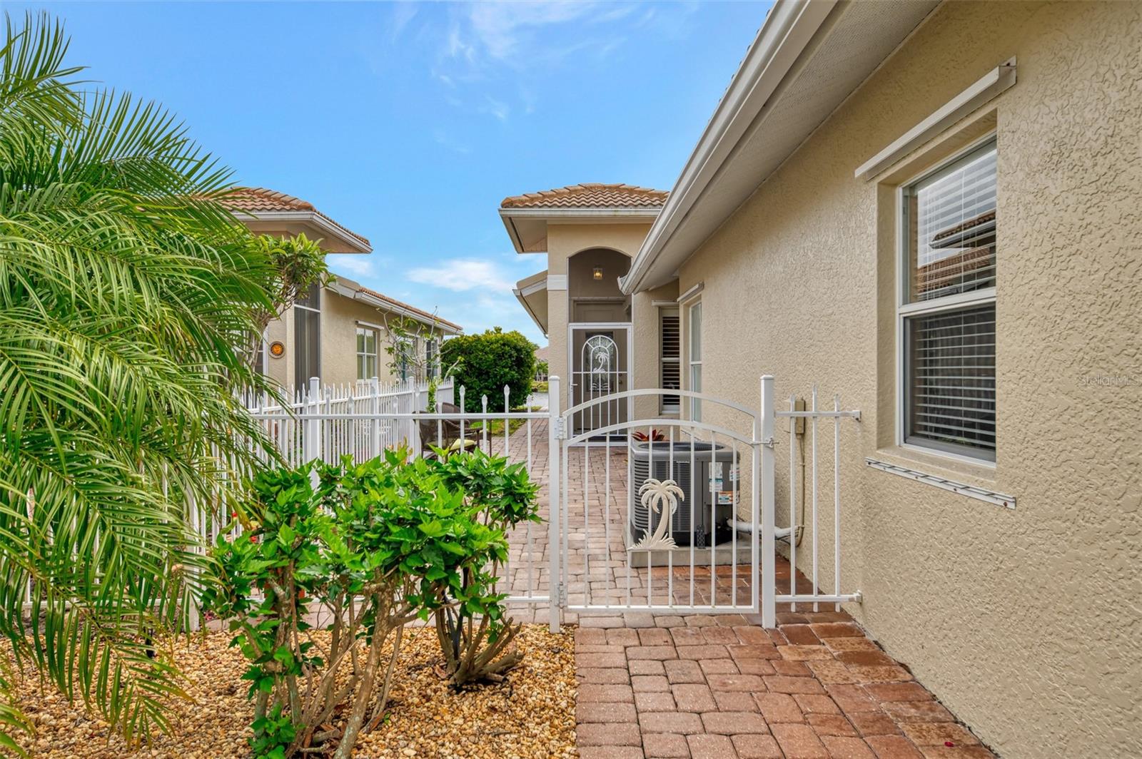 1056 TOPELIS DR, ENGLEWOOD, FL, 34223
