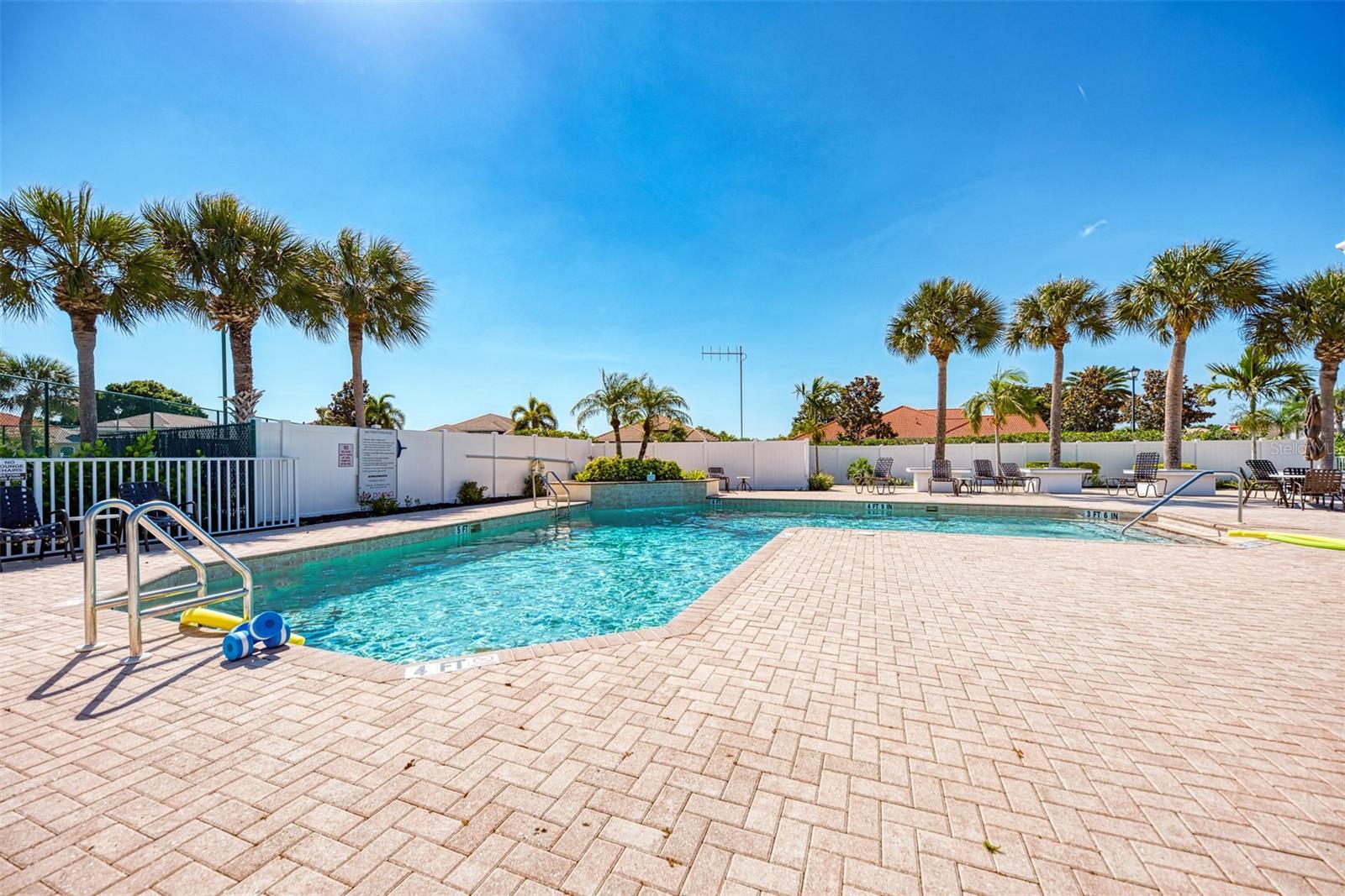 1056 TOPELIS DR, ENGLEWOOD, FL, 34223