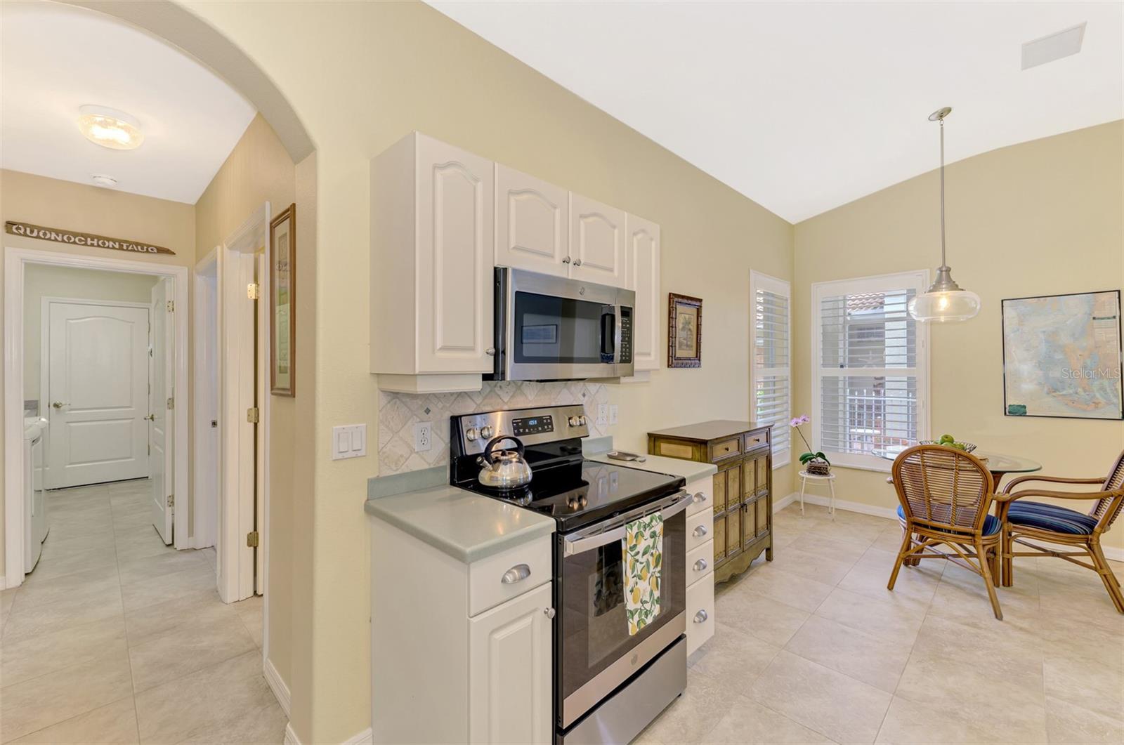 1056 TOPELIS DR, ENGLEWOOD, FL, 34223