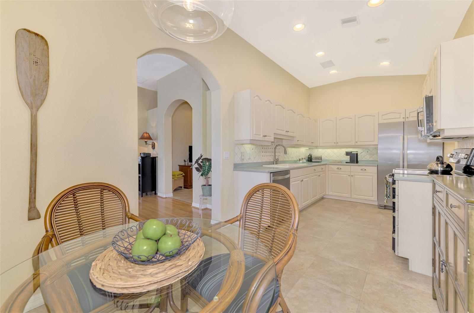 1056 TOPELIS DR, ENGLEWOOD, FL, 34223