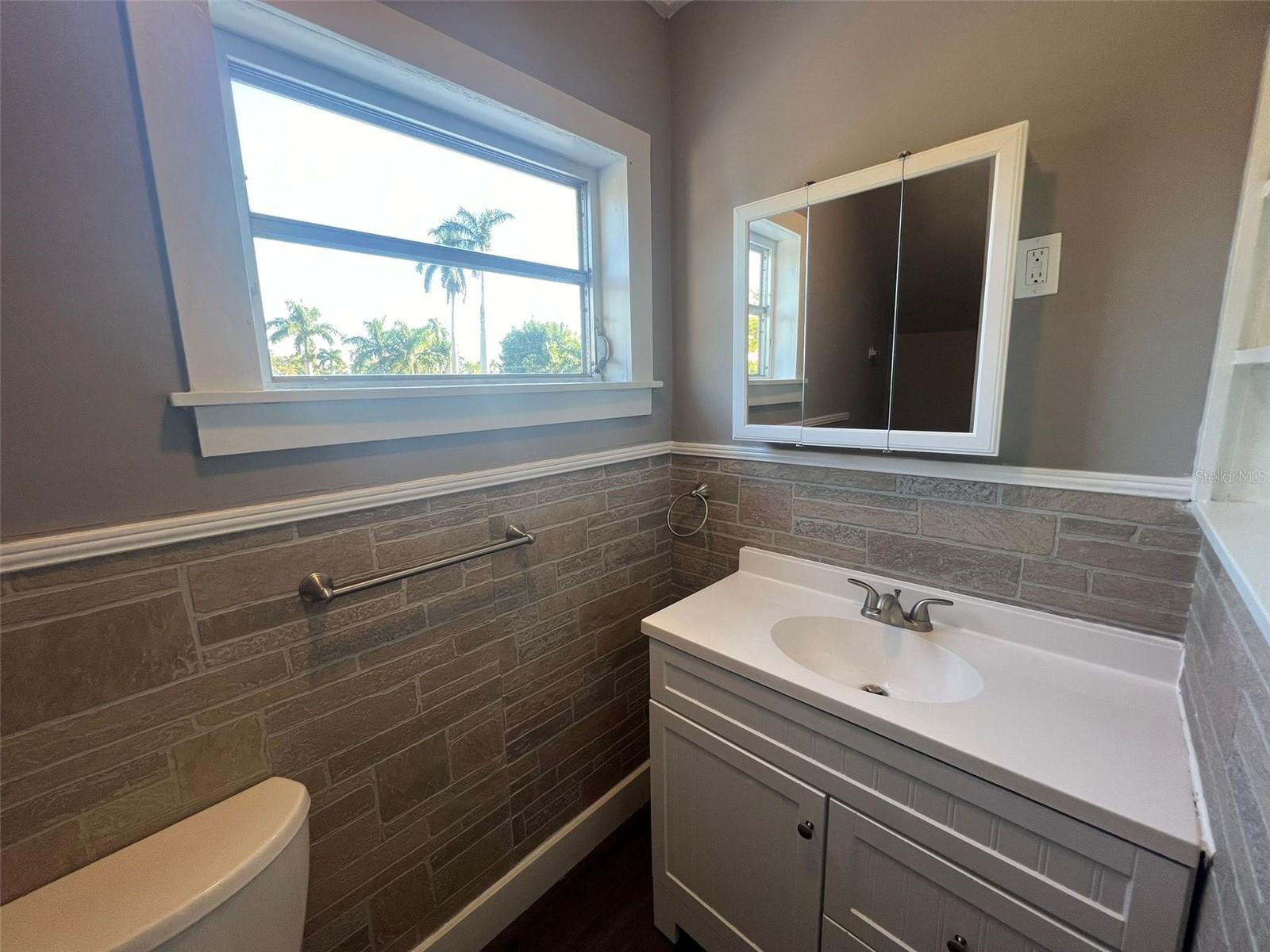 565 W RETTA ESPLANADE #A, PUNTA GORDA, FL, 33950