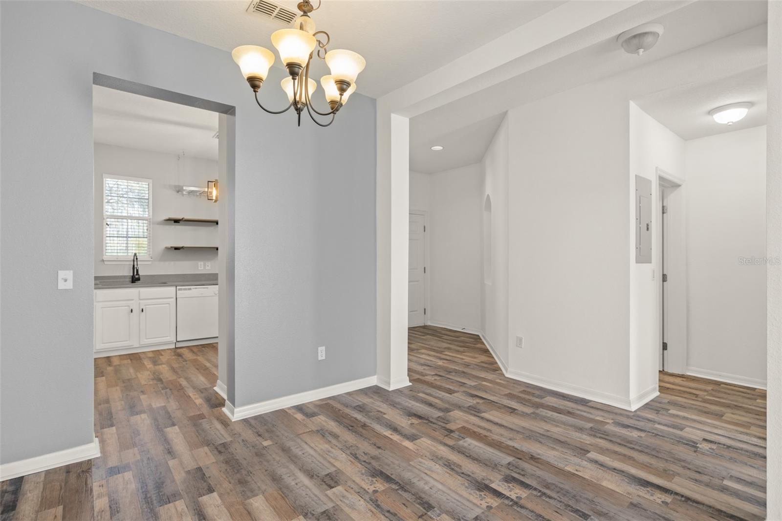 8863 NEWMARKET DR, WINDERMERE, FL, 34786