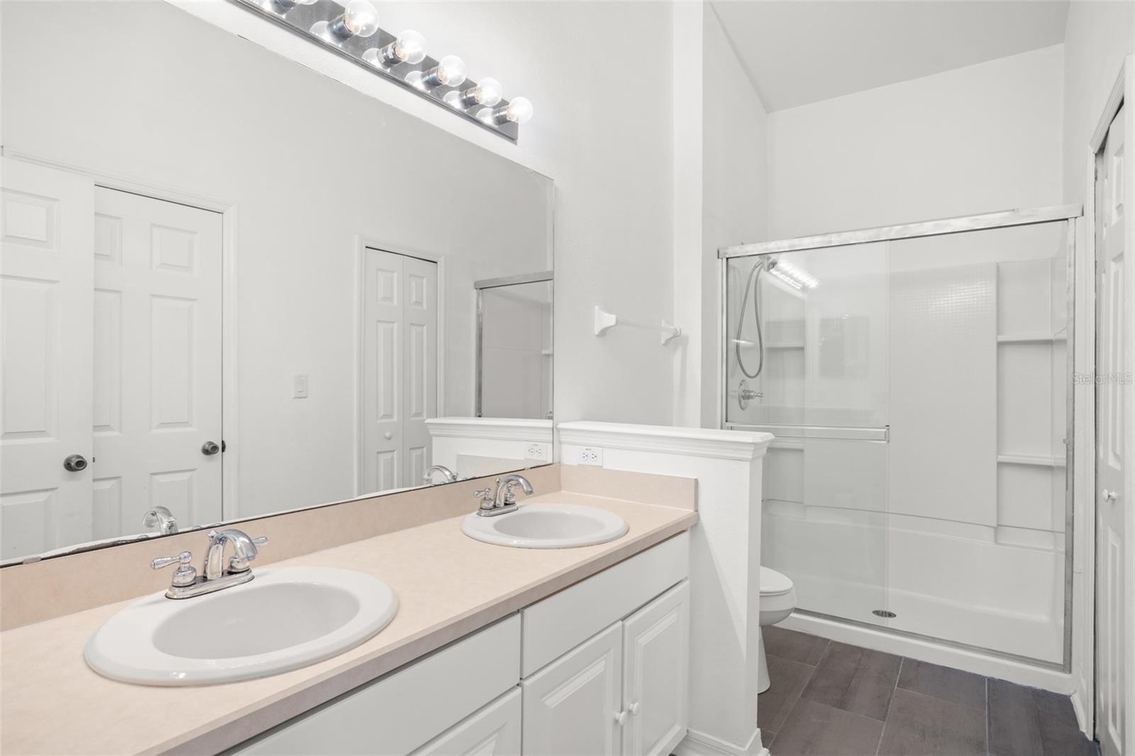 8863 NEWMARKET DR, WINDERMERE, FL, 34786
