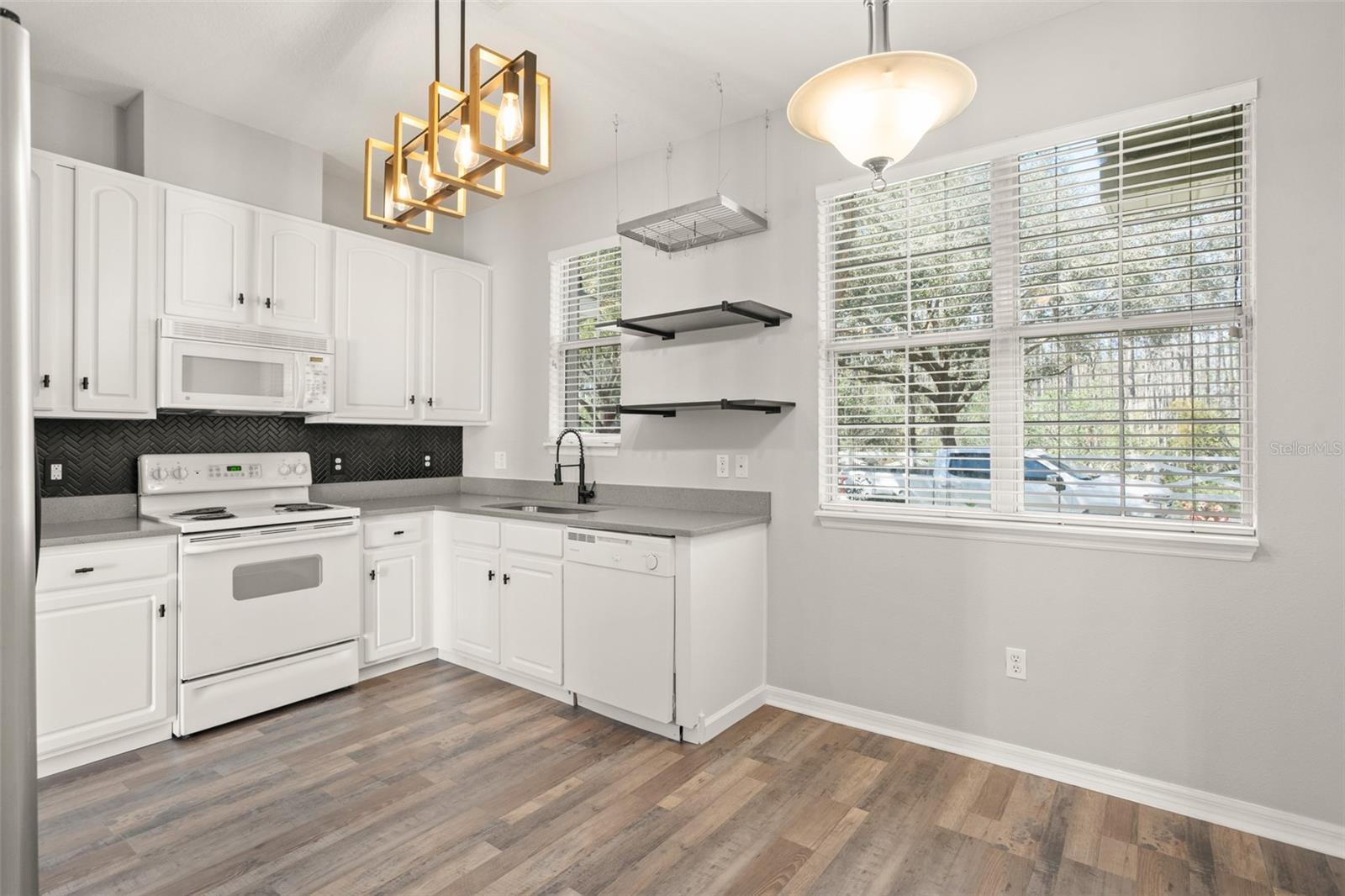 8863 NEWMARKET DR, WINDERMERE, FL, 34786