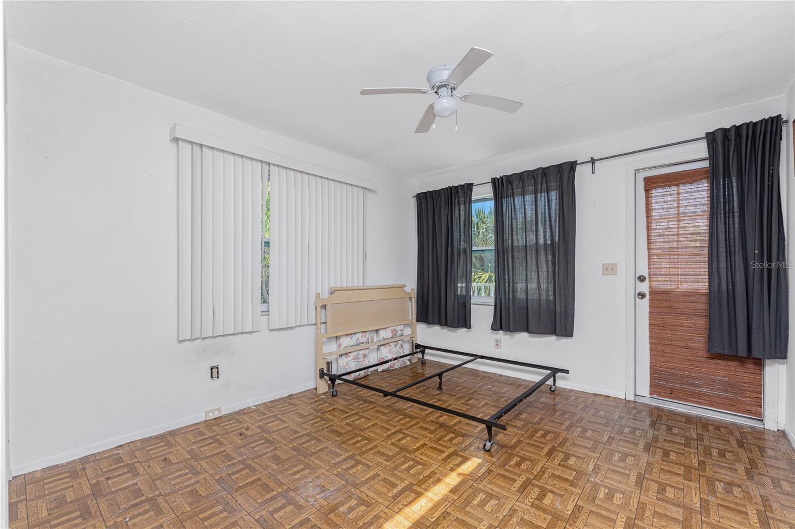 1600 GULF BLVD, ENGLEWOOD, FL, 34223