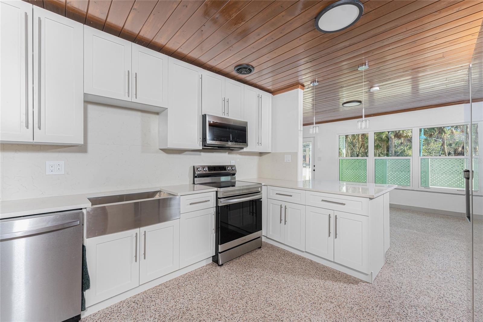 1600 GULF BLVD, ENGLEWOOD, FL, 34223