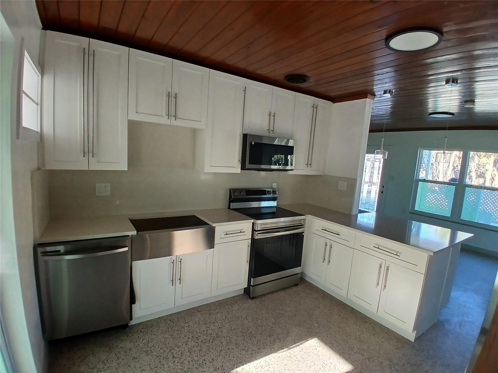 1600 GULF BLVD, ENGLEWOOD, FL, 34223