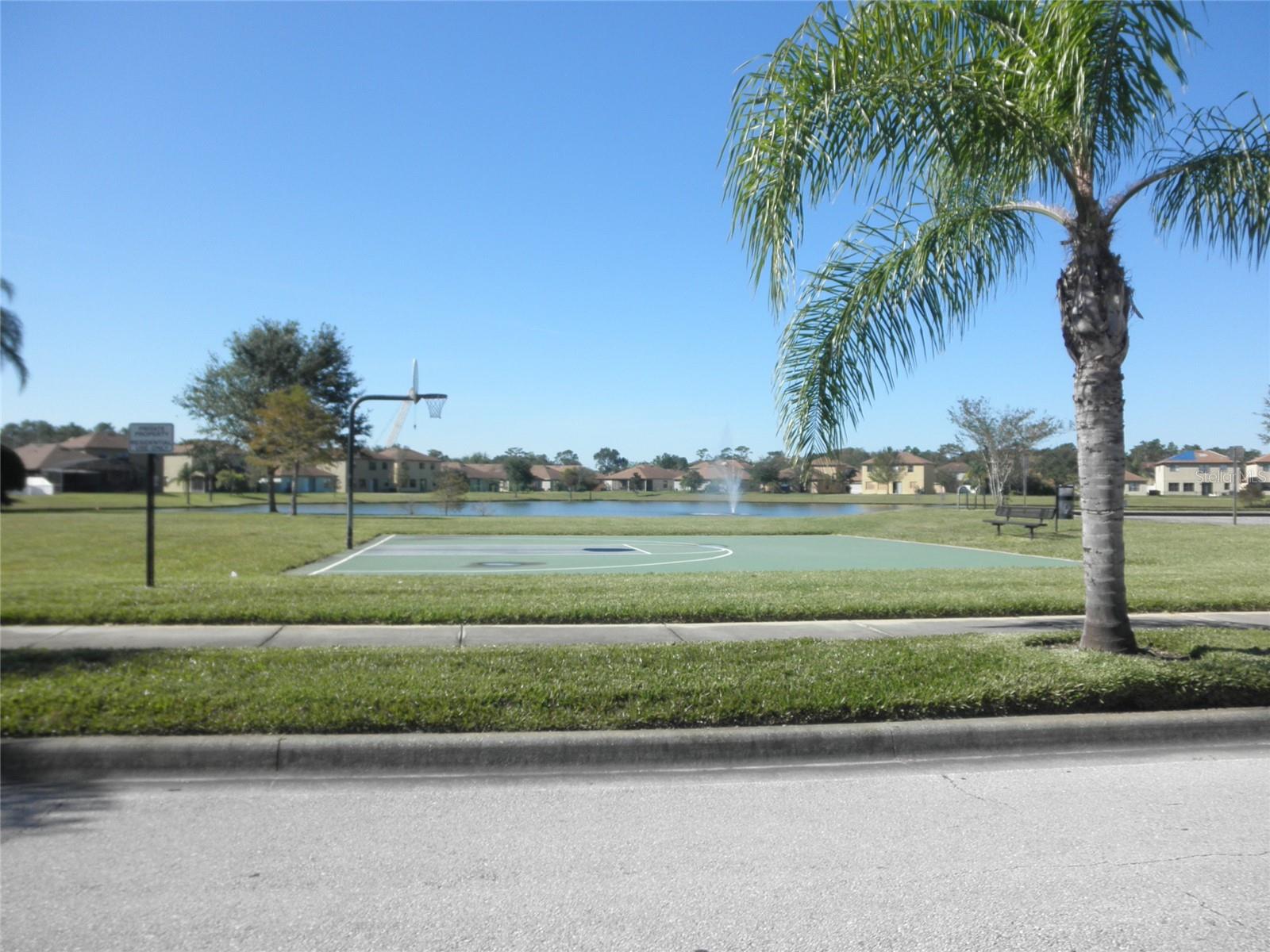 9301 VENEZIA PLANTATION DR, ORLANDO, FL, 32829