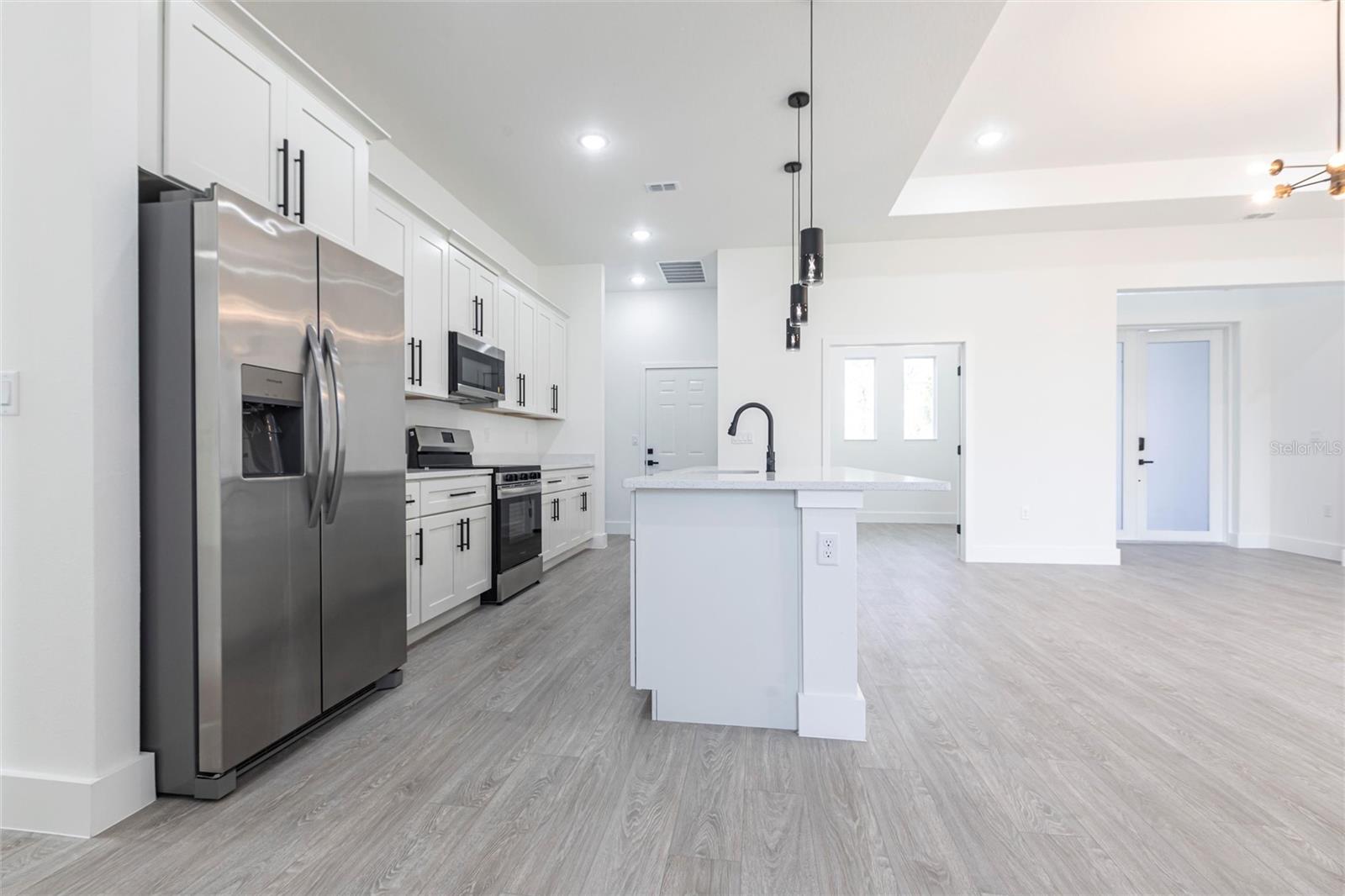 10 MAST DR #1, PLACIDA, FL, 33946