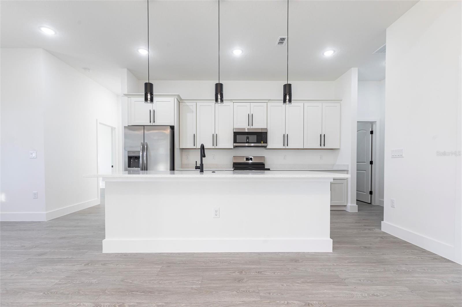 10 MAST DR #1, PLACIDA, FL, 33946