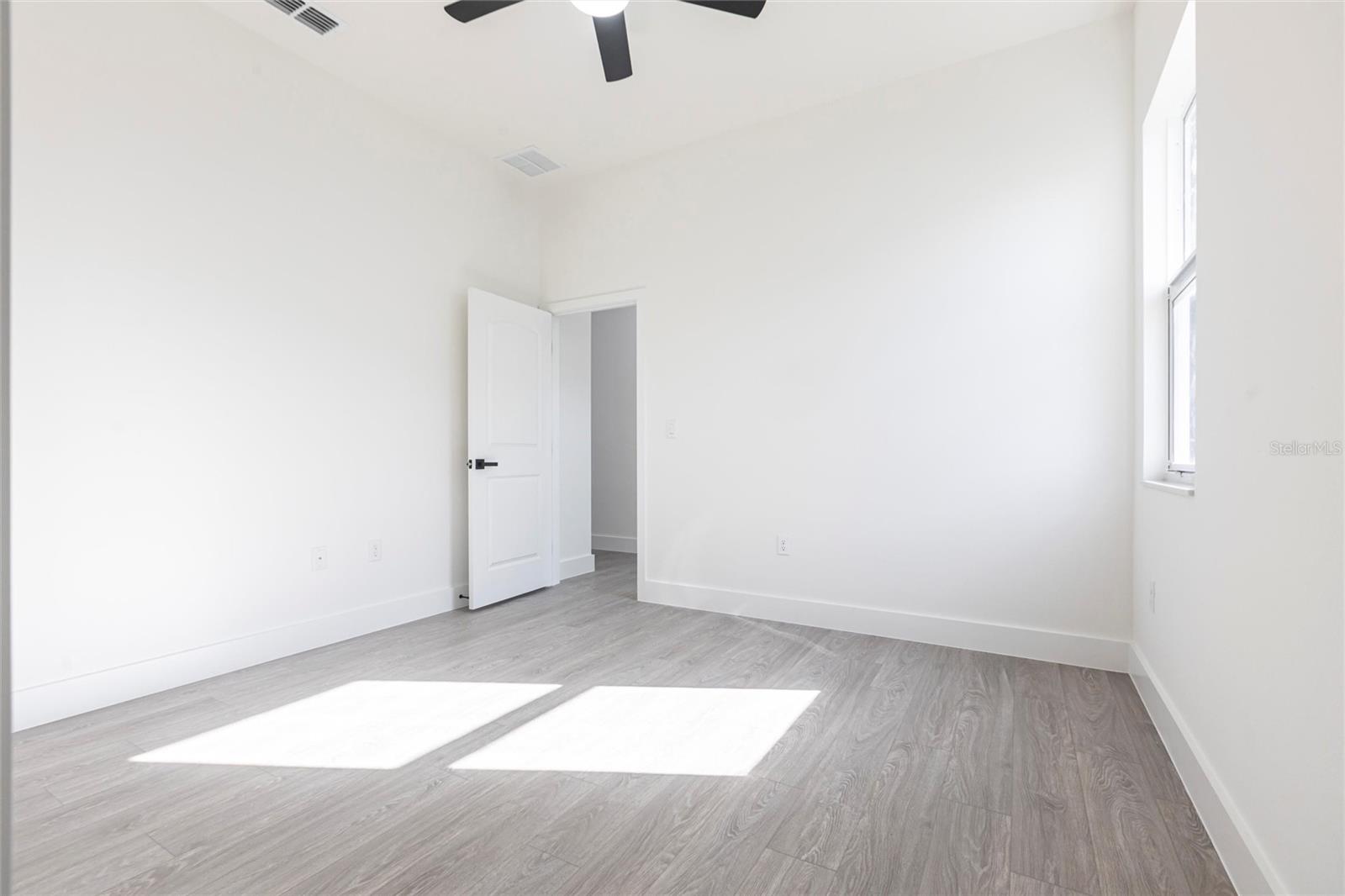 10 MAST DR #1, PLACIDA, FL, 33946