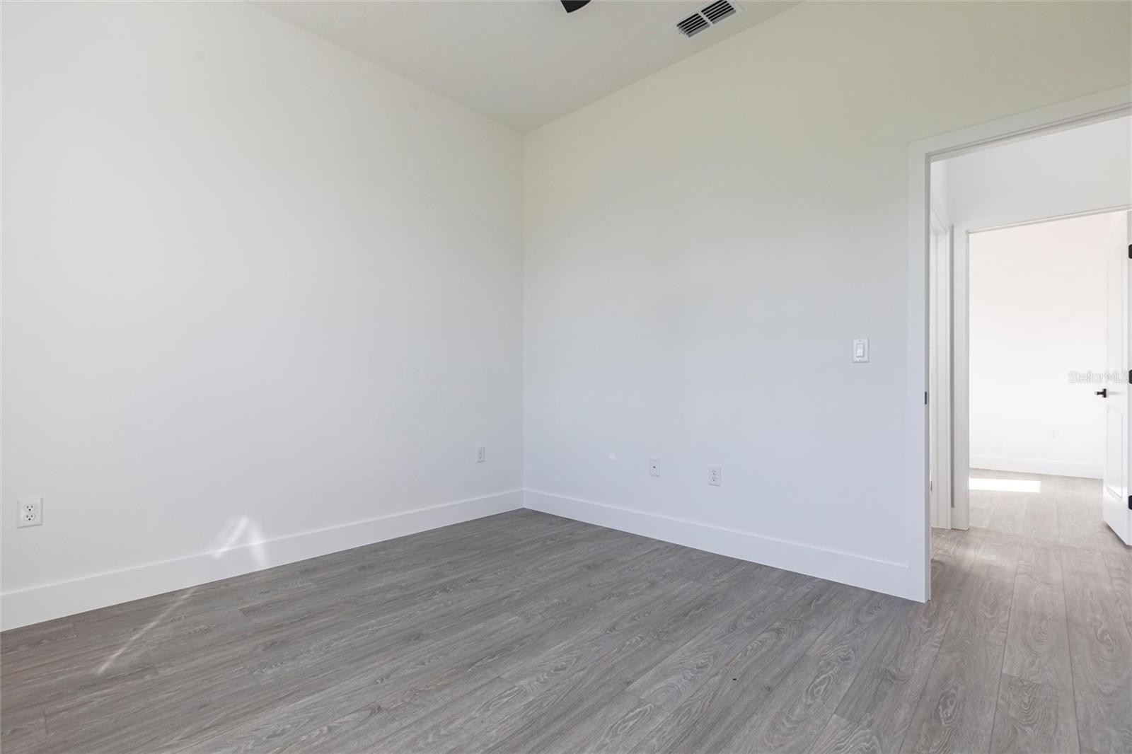 10 MAST DR #1, PLACIDA, FL, 33946