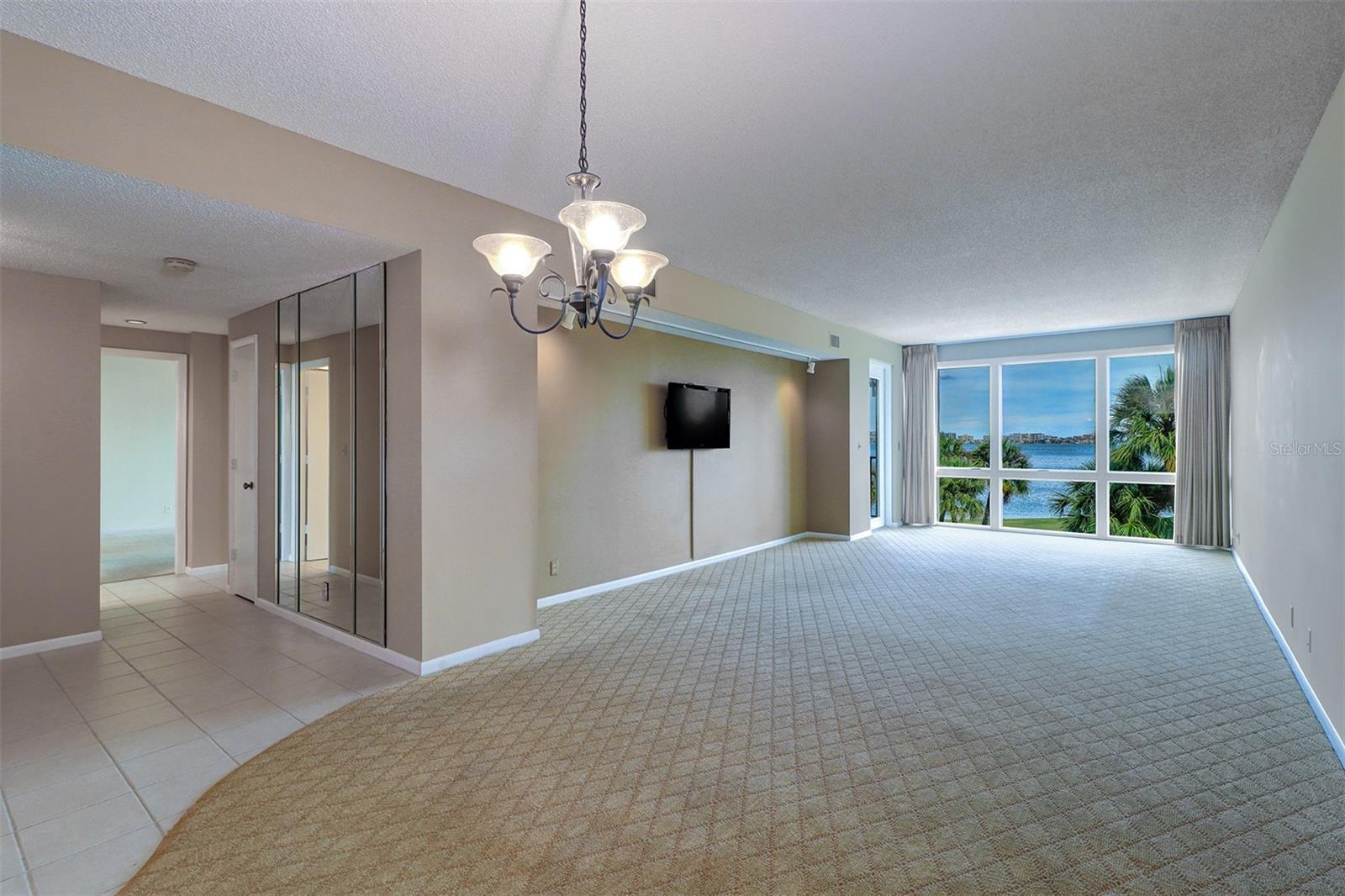 50 COE RD #223, BELLEAIR, FL, 33756