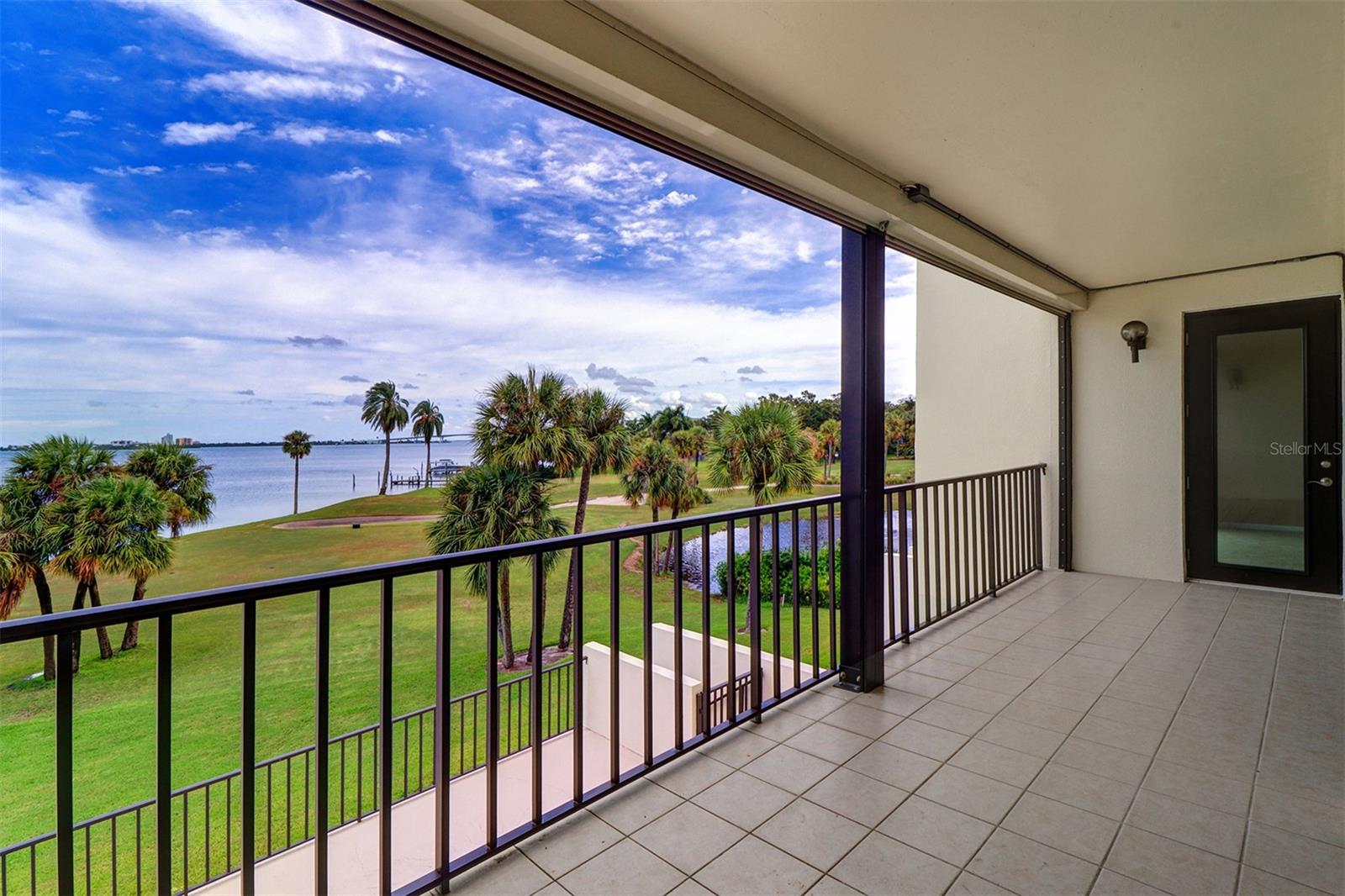 50 COE RD #223, BELLEAIR, FL, 33756