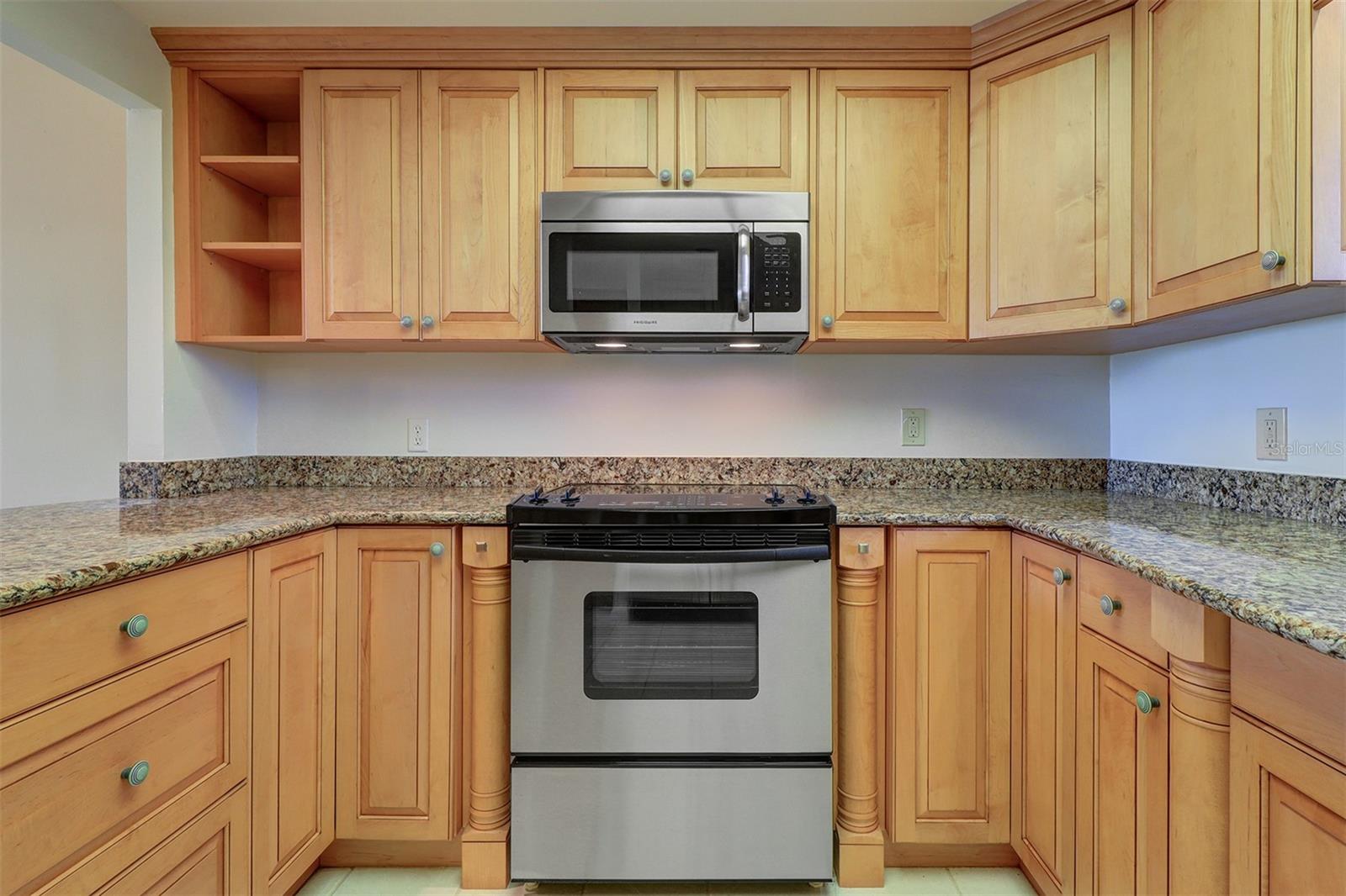 50 COE RD #223, BELLEAIR, FL, 33756