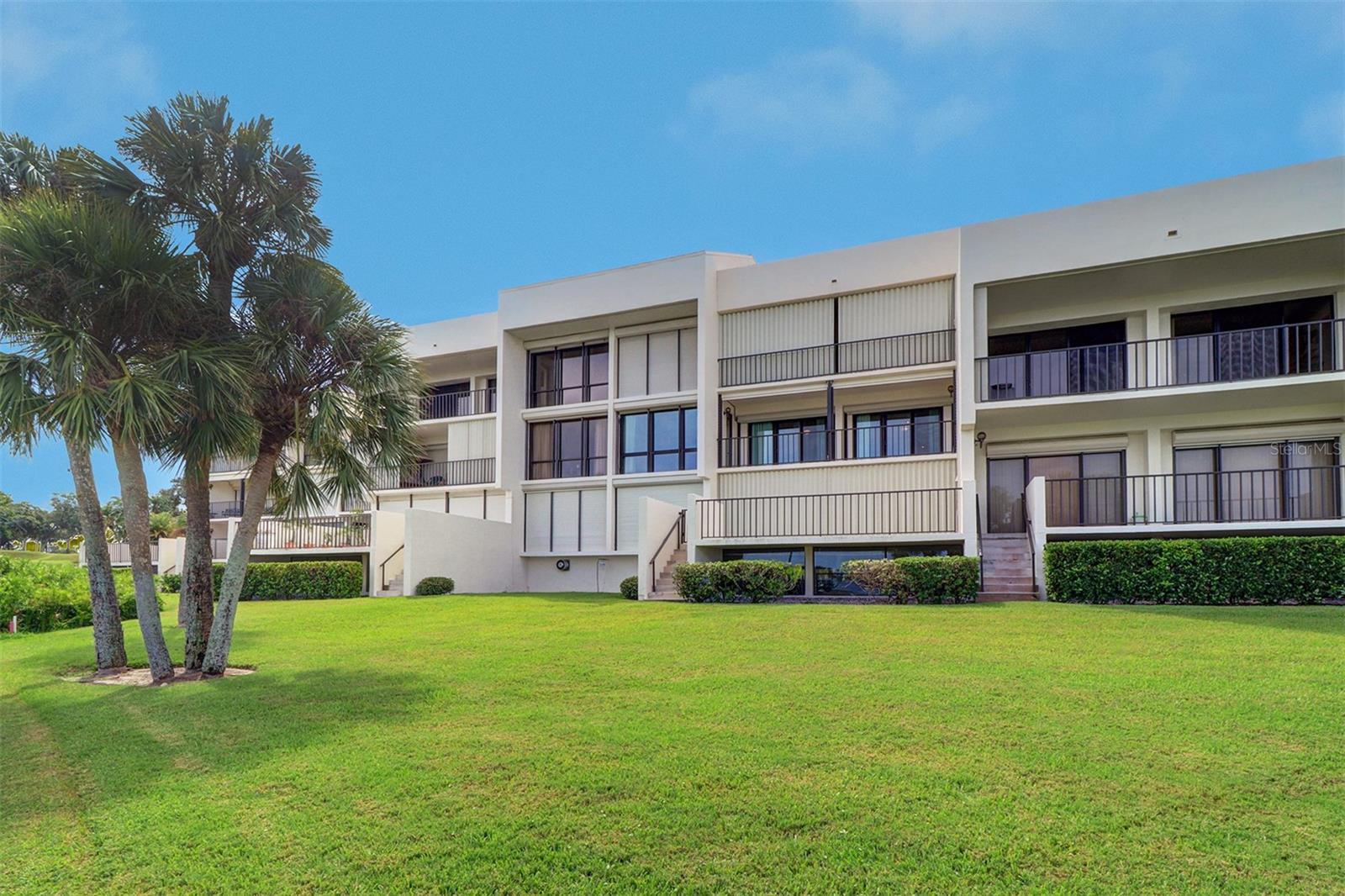 50 COE RD #223, BELLEAIR, FL, 33756
