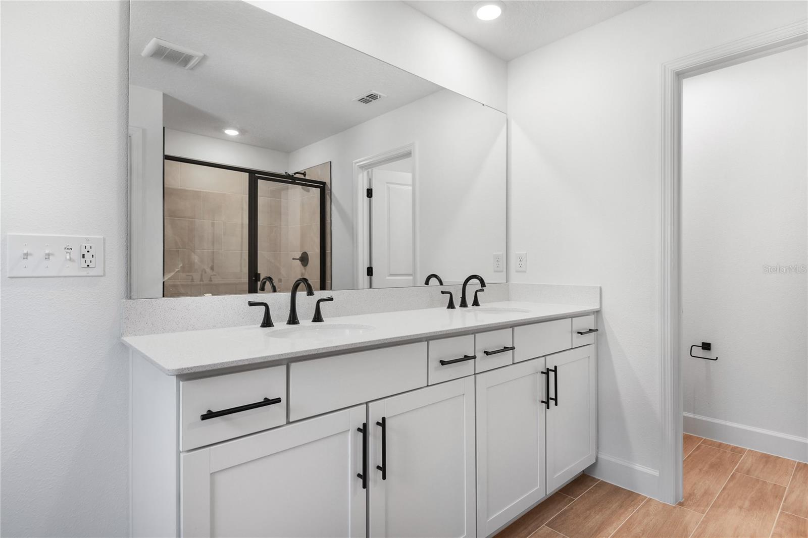 3749 DEER RIDGE DR, MOUNT DORA, FL, 32757