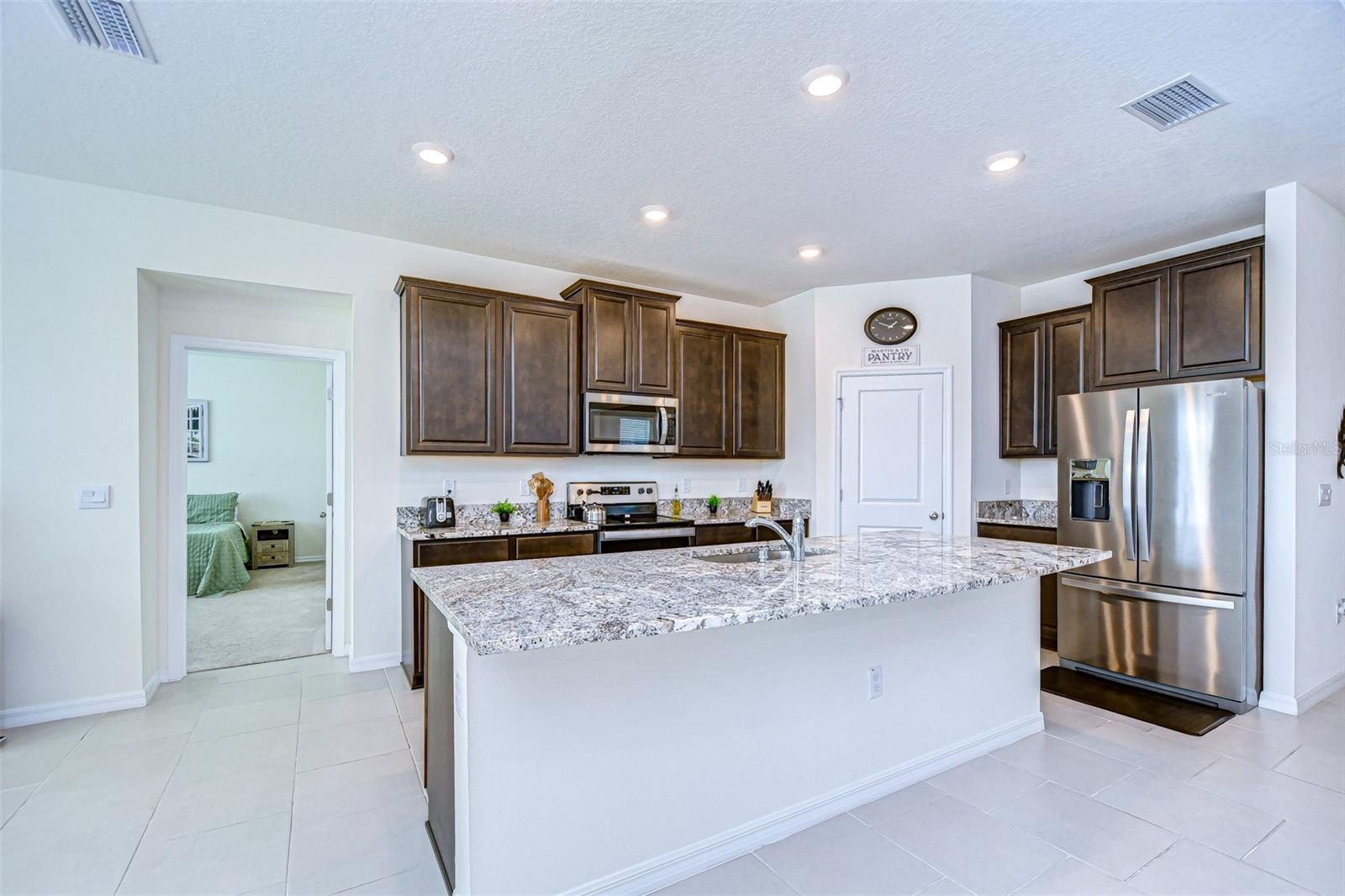 3521 GOLDEN WHEAT LN, PLANT CITY, FL, 33565