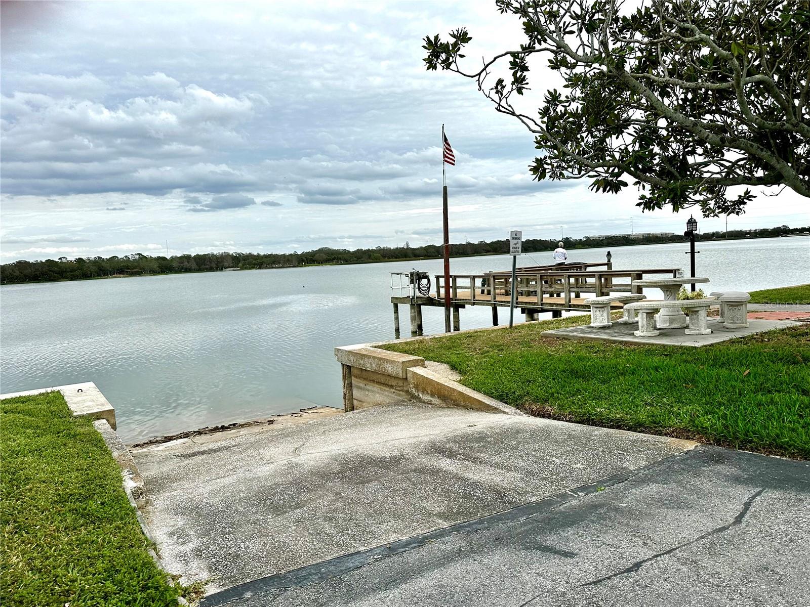 406 DENICE DR #406, SEMINOLE, FL, 33772