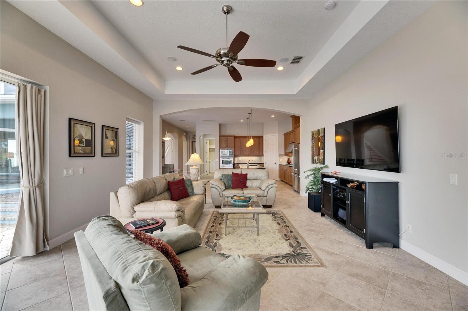 735 MANNS HARBOR DR, APOLLO BEACH, FL, 33572