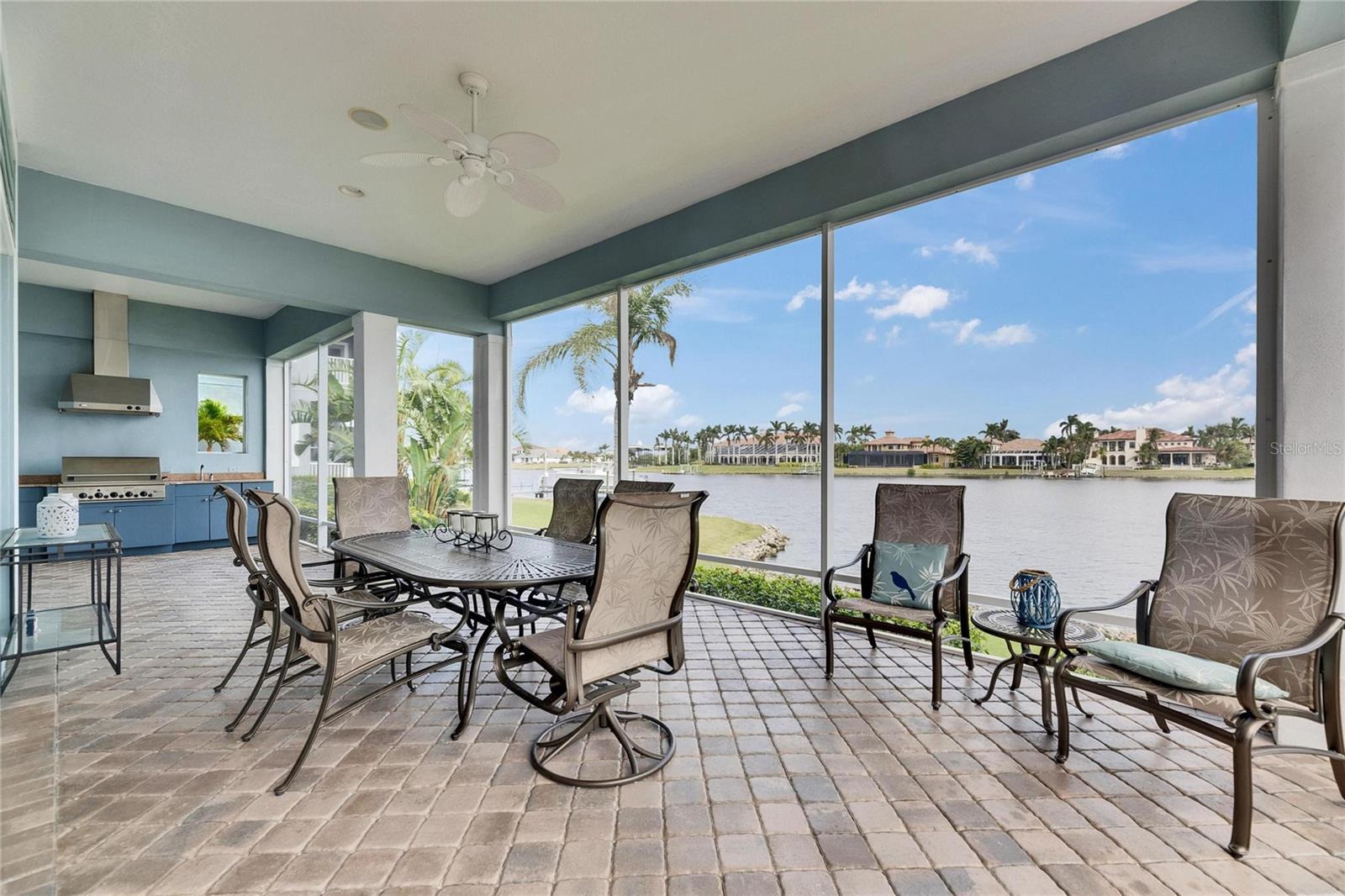 735 MANNS HARBOR DR, APOLLO BEACH, FL, 33572