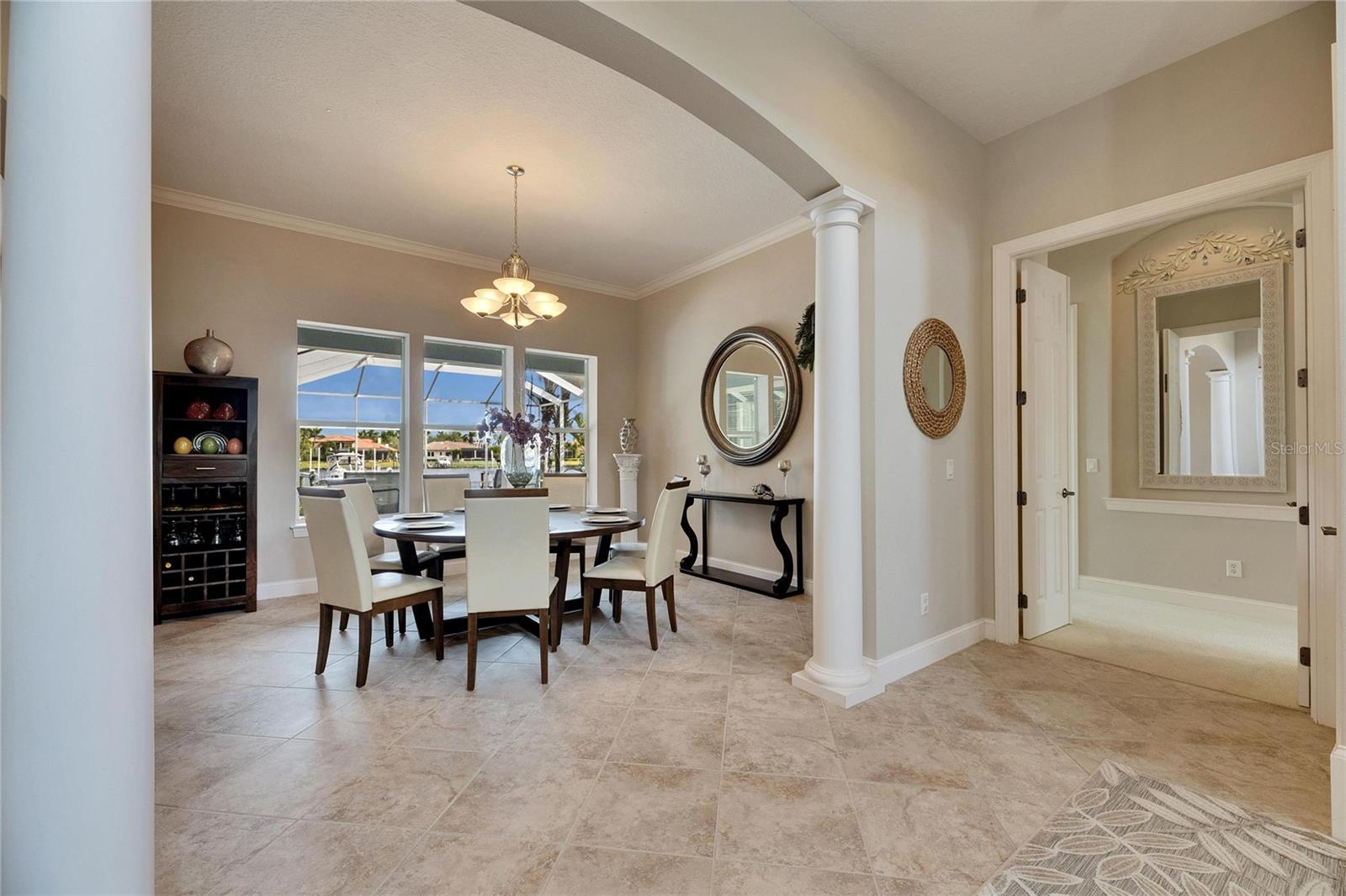 735 MANNS HARBOR DR, APOLLO BEACH, FL, 33572