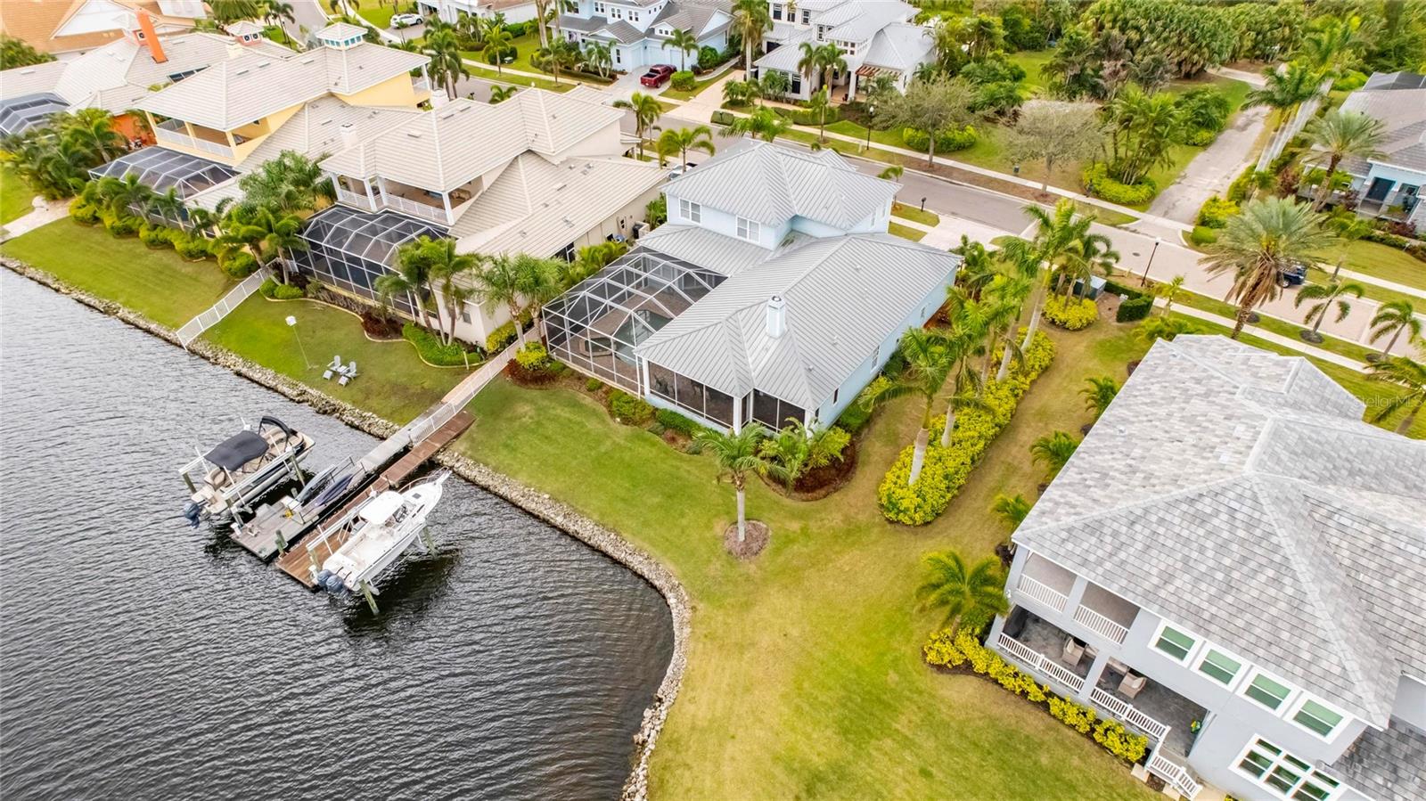 735 MANNS HARBOR DR, APOLLO BEACH, FL, 33572
