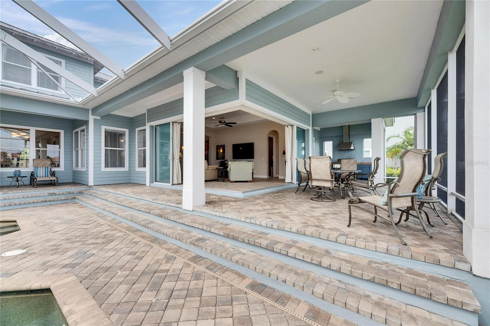 735 MANNS HARBOR DR, APOLLO BEACH, FL, 33572