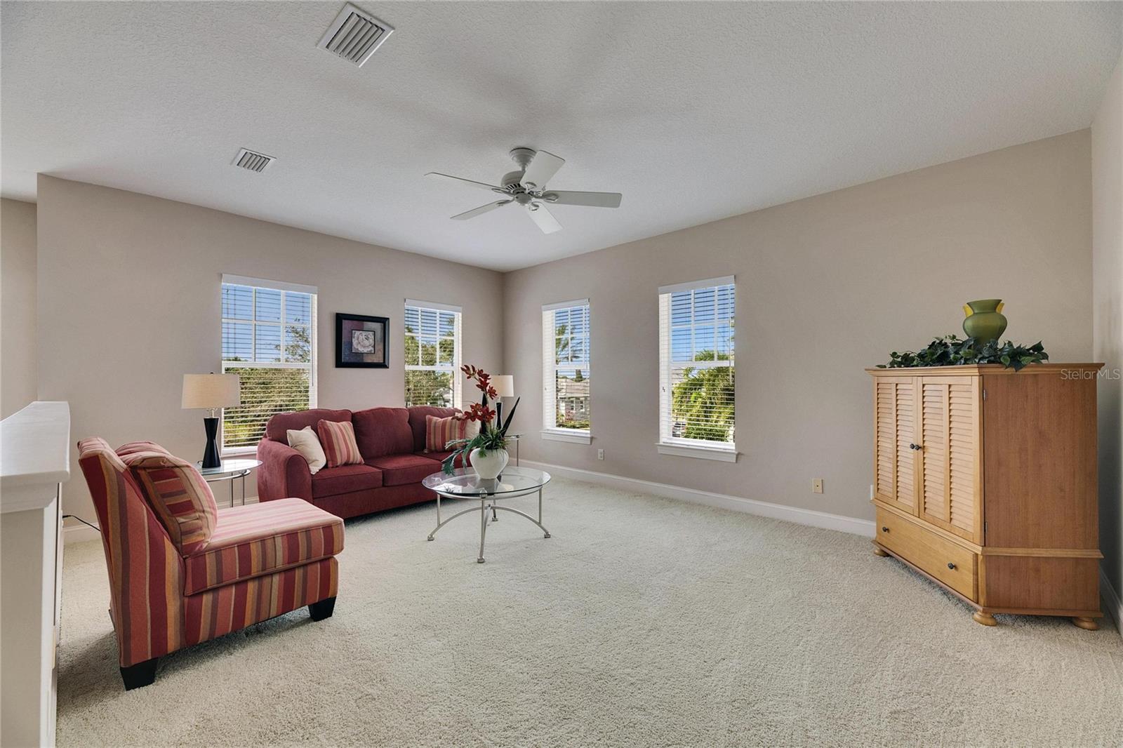 735 MANNS HARBOR DR, APOLLO BEACH, FL, 33572