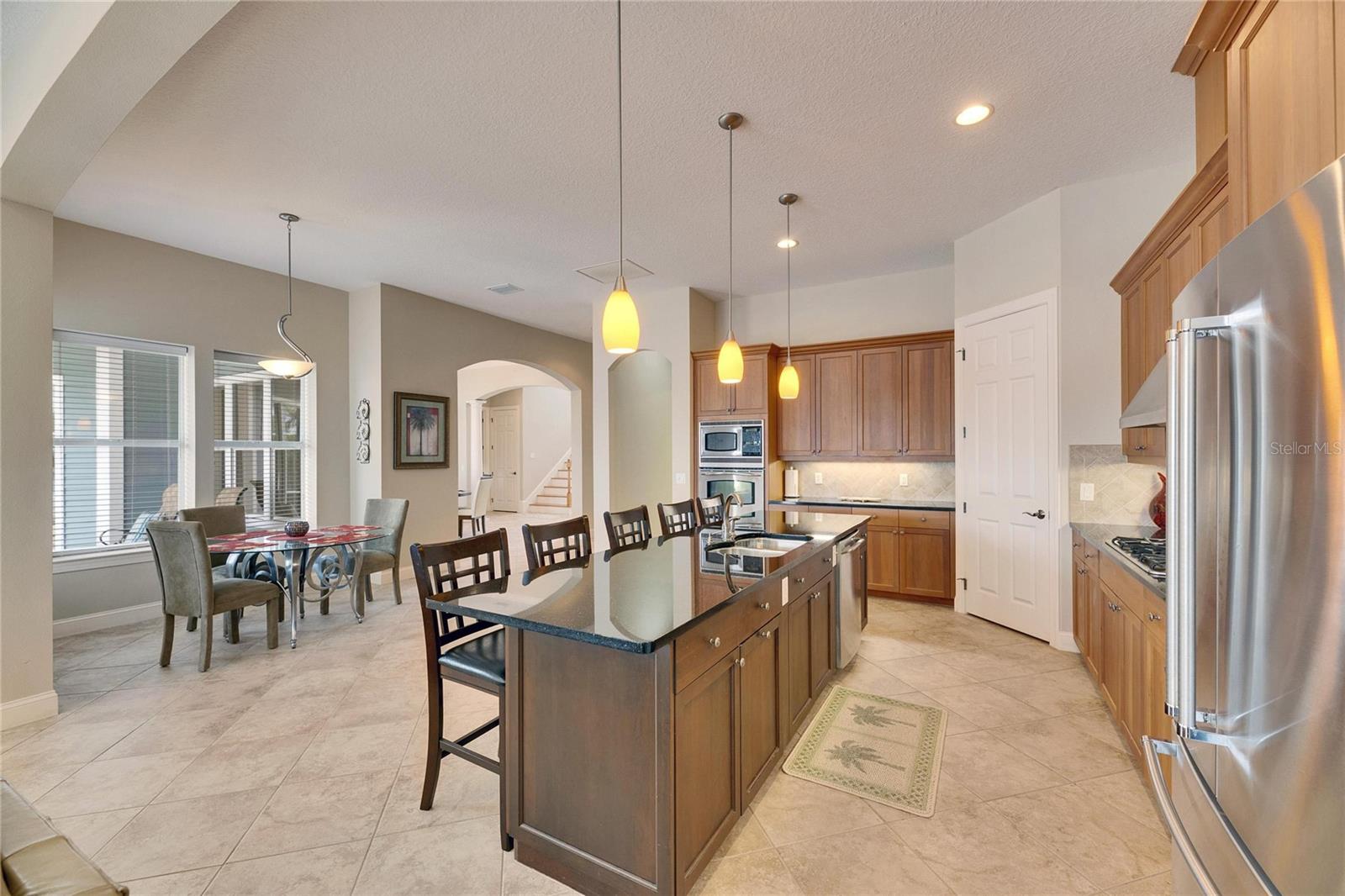 735 MANNS HARBOR DR, APOLLO BEACH, FL, 33572